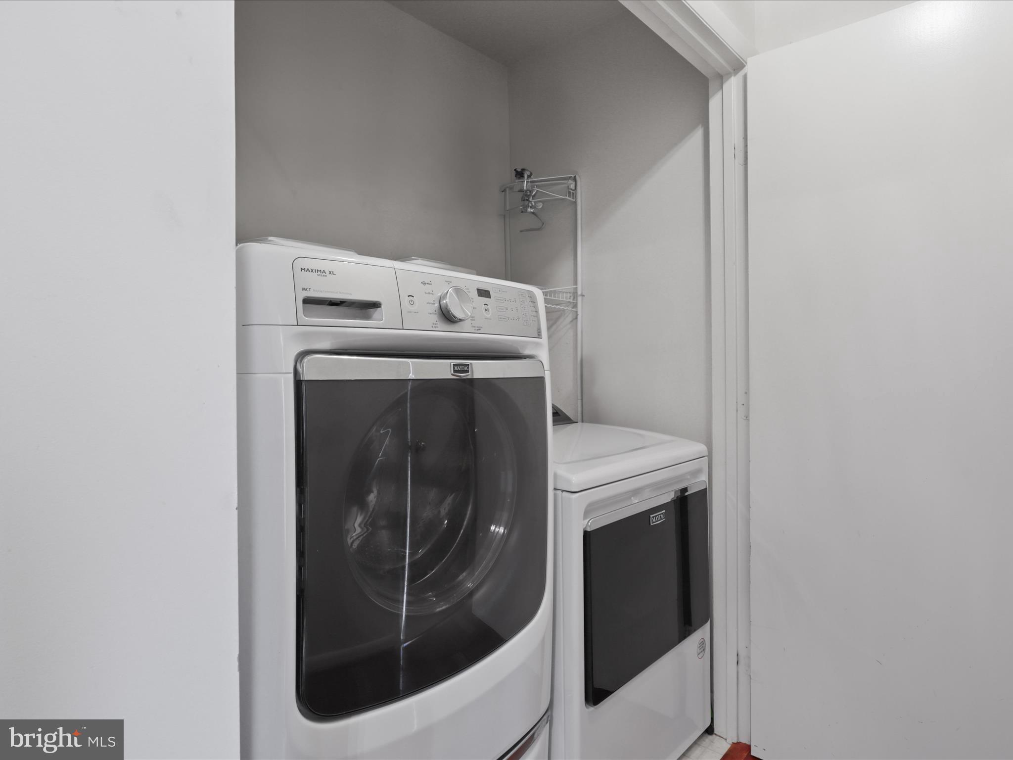 WEDGEWOOD - Residential Lease