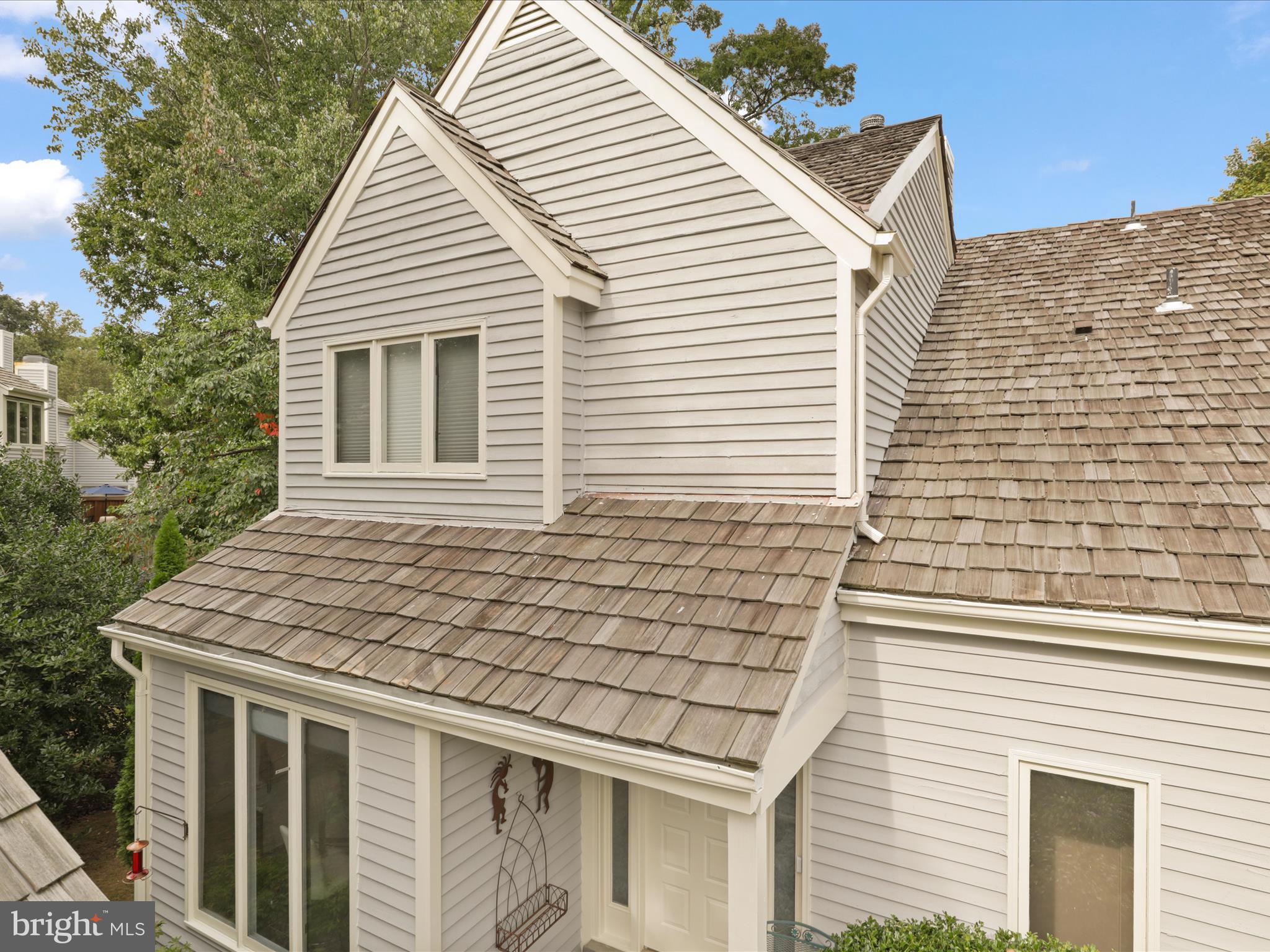 WEDGEWOOD - Residential Lease