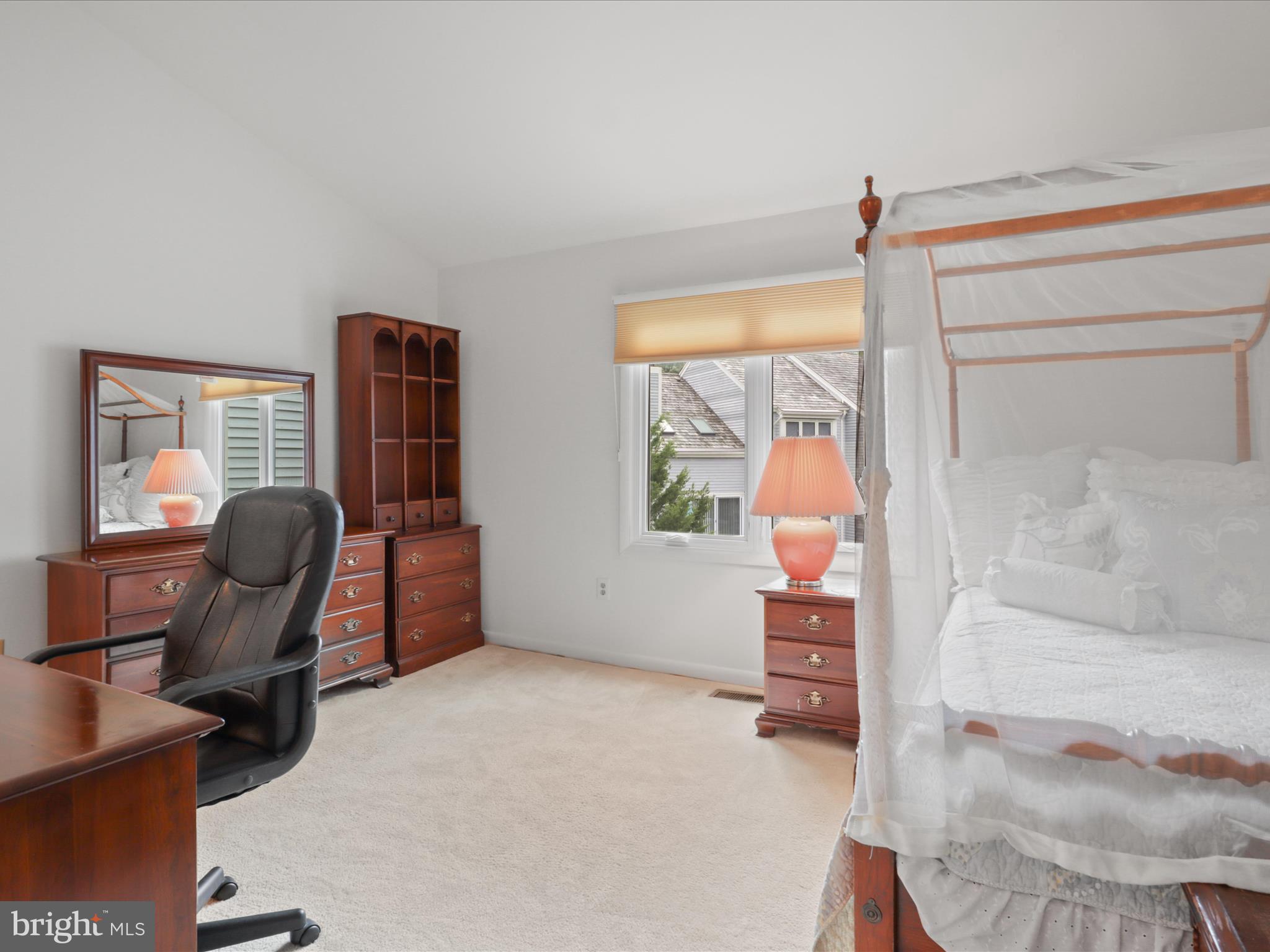 WEDGEWOOD - Residential Lease