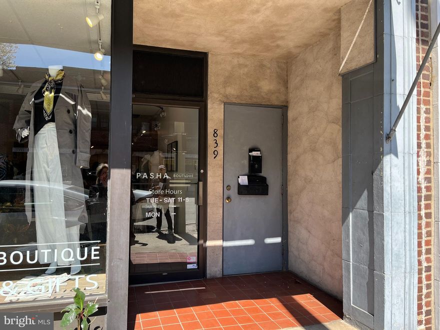 Great location in the heart of Bryn Mawr.  This large studio apartment is close to the train, theater, library, park, banks, stores, restaurants and pubs. The apartment features an exposed brick wall in the main room, large windows to Lancaster Avenue, a sleeping alcove, a new kitchen, and bath with a washer and dryer.  There is fresh paint throughout and new vinyl plank flooring in the main room. There is 1 parking space in the rear of the building available for this unit. (Landlord does not hold a Student Rental License - sorry no undergrads.) Available for immediate occupancy.