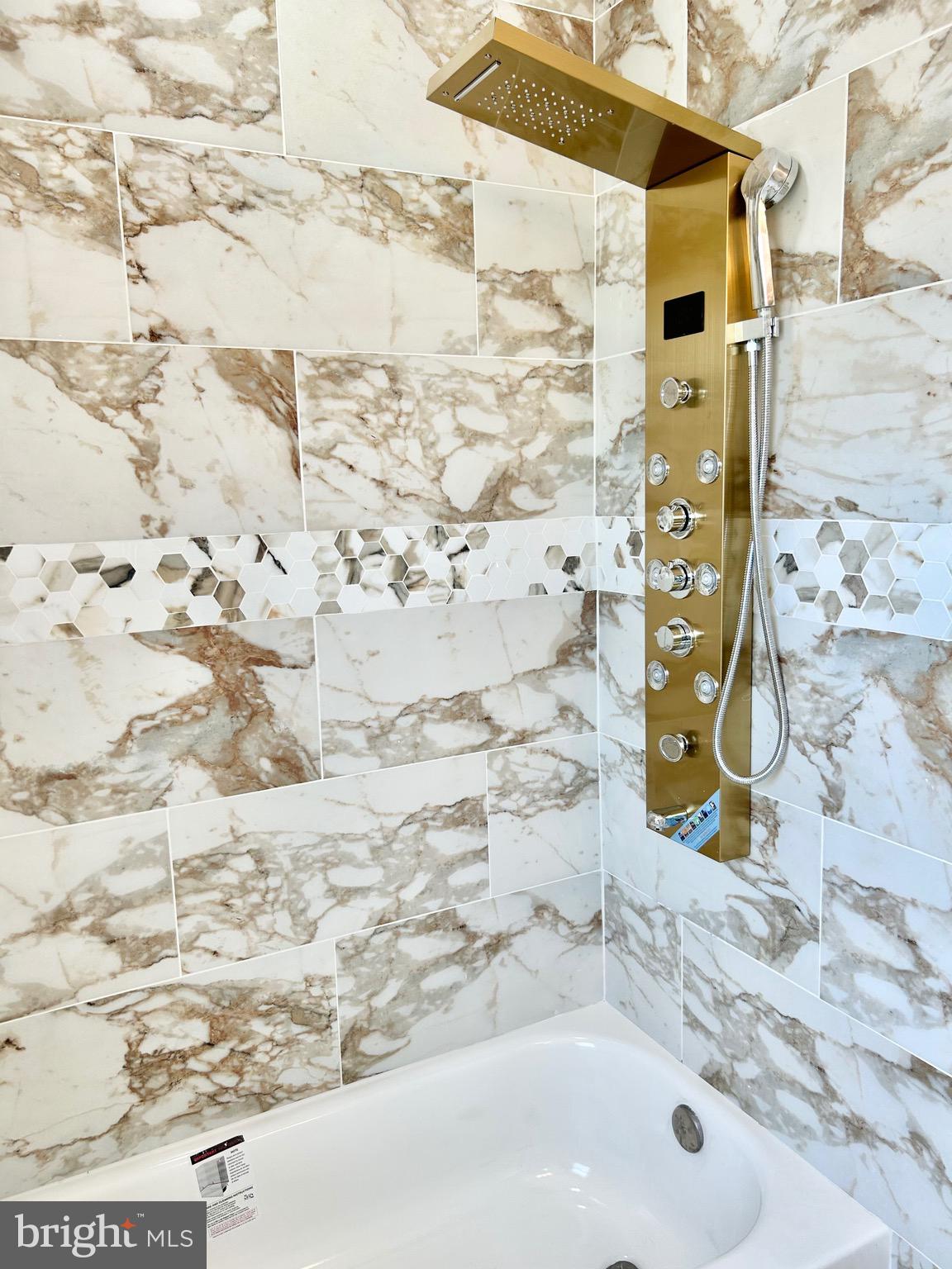 NEW NORTHWOOD - Residential