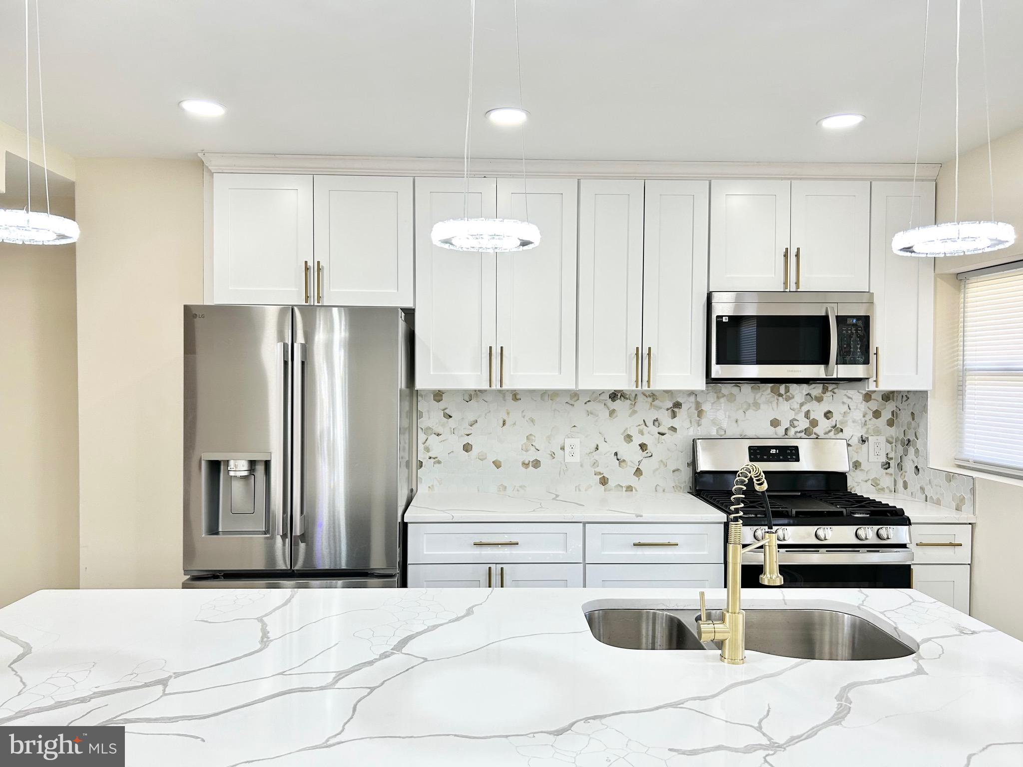 NEW NORTHWOOD - Residential