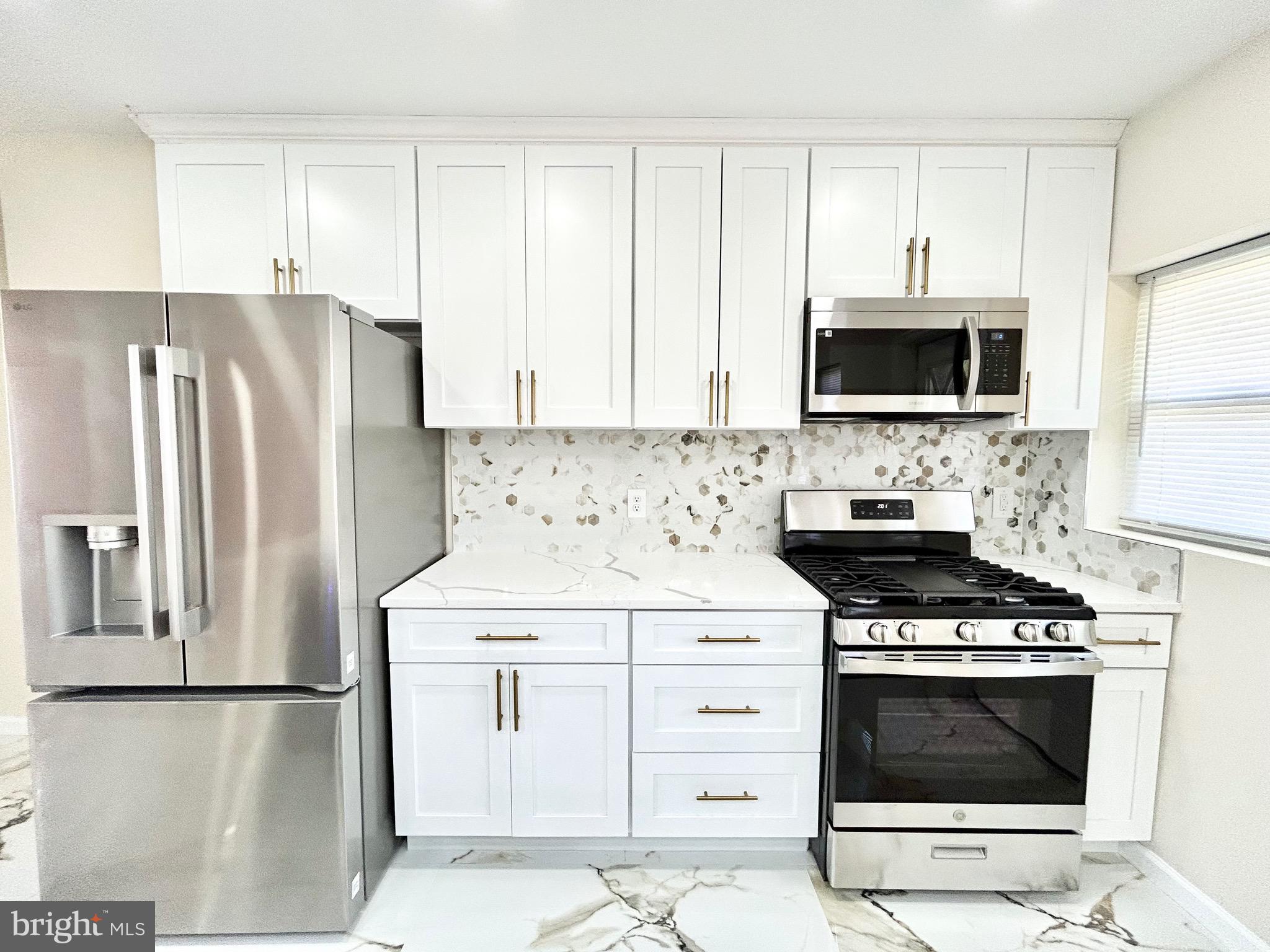 NEW NORTHWOOD - Residential