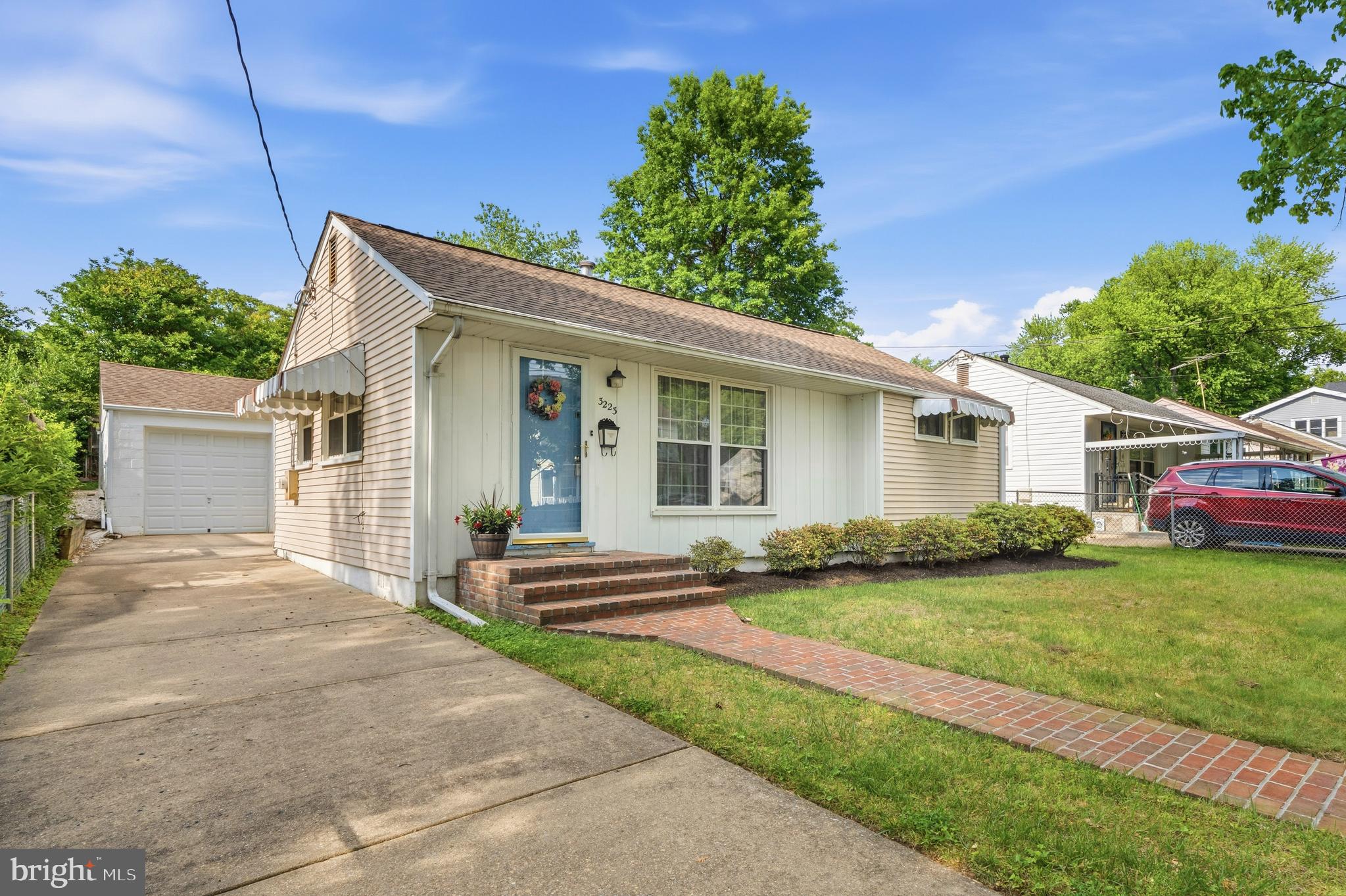 HOMEWOOD - Residential