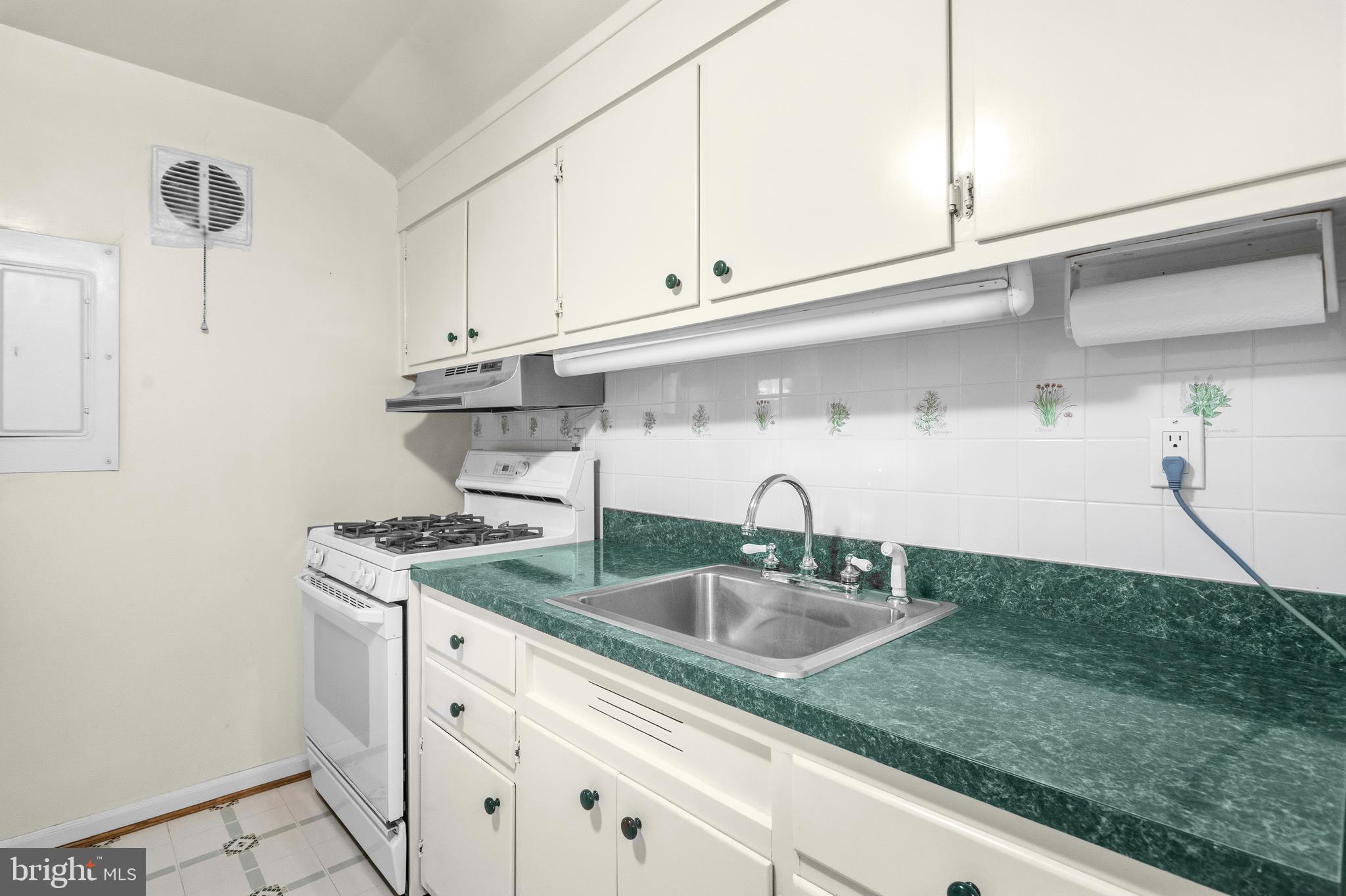 HOMEWOOD - Residential