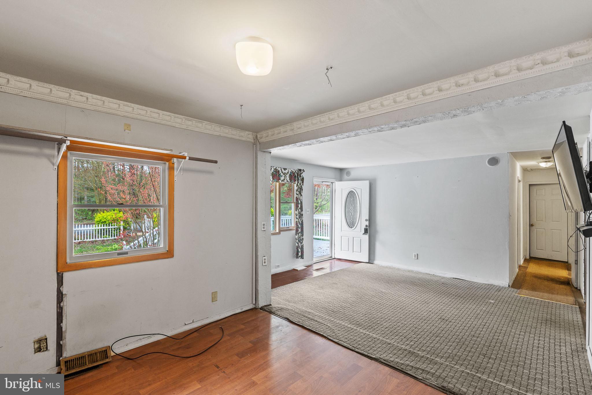 47938 JANET LANE