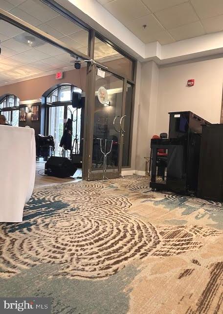 LANSDOWNE WOODS - Residential