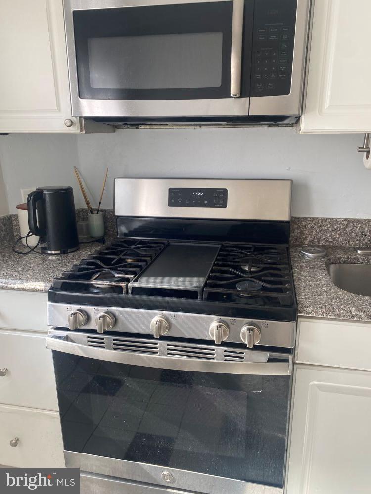 RODGERS FORGE - Residential Lease