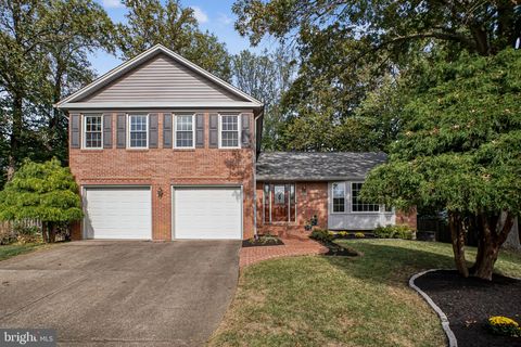 4511 OVERCUP COURT FAIRFAX VA 22032