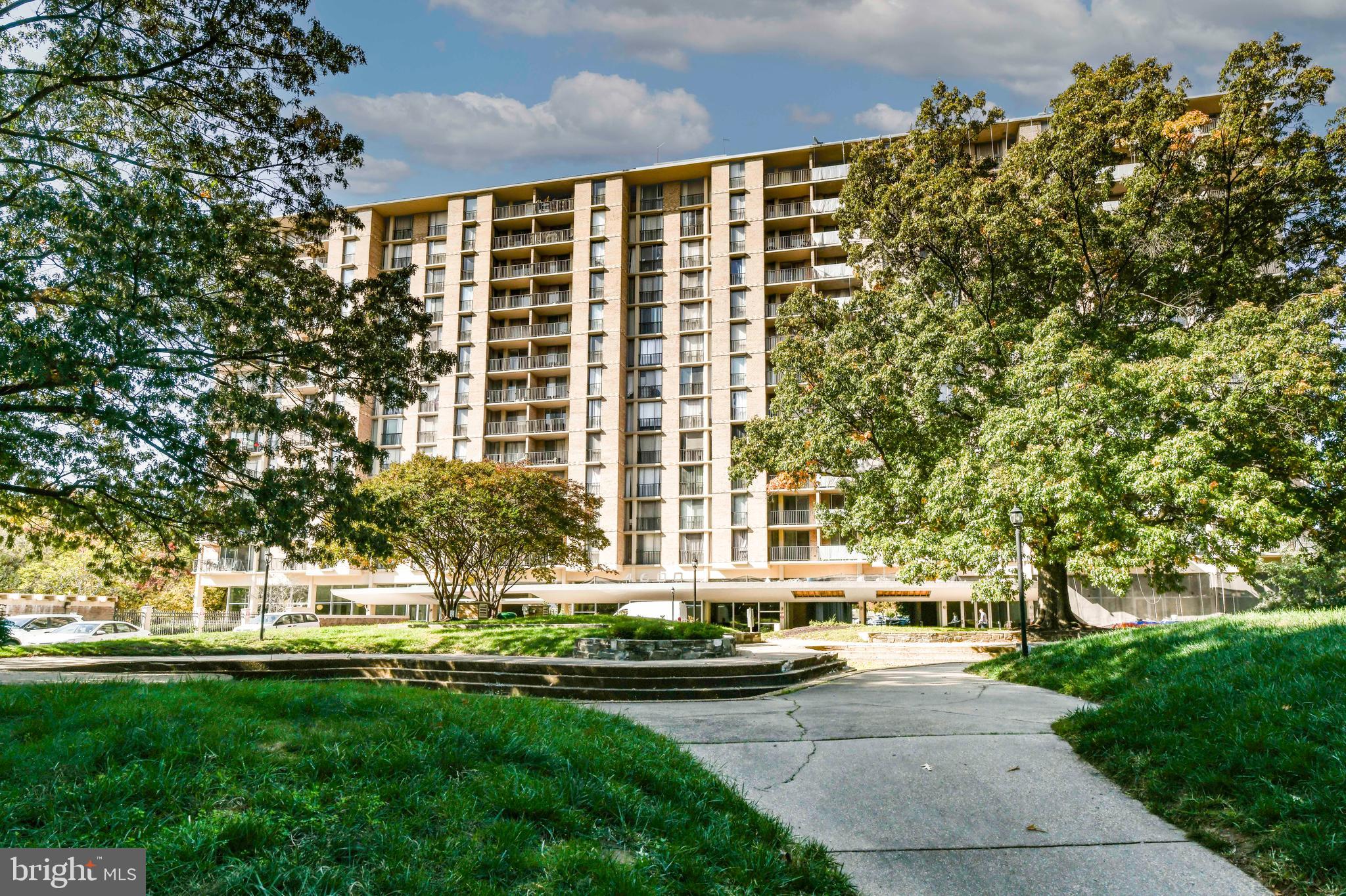 THE CARLTON - Residential Lease