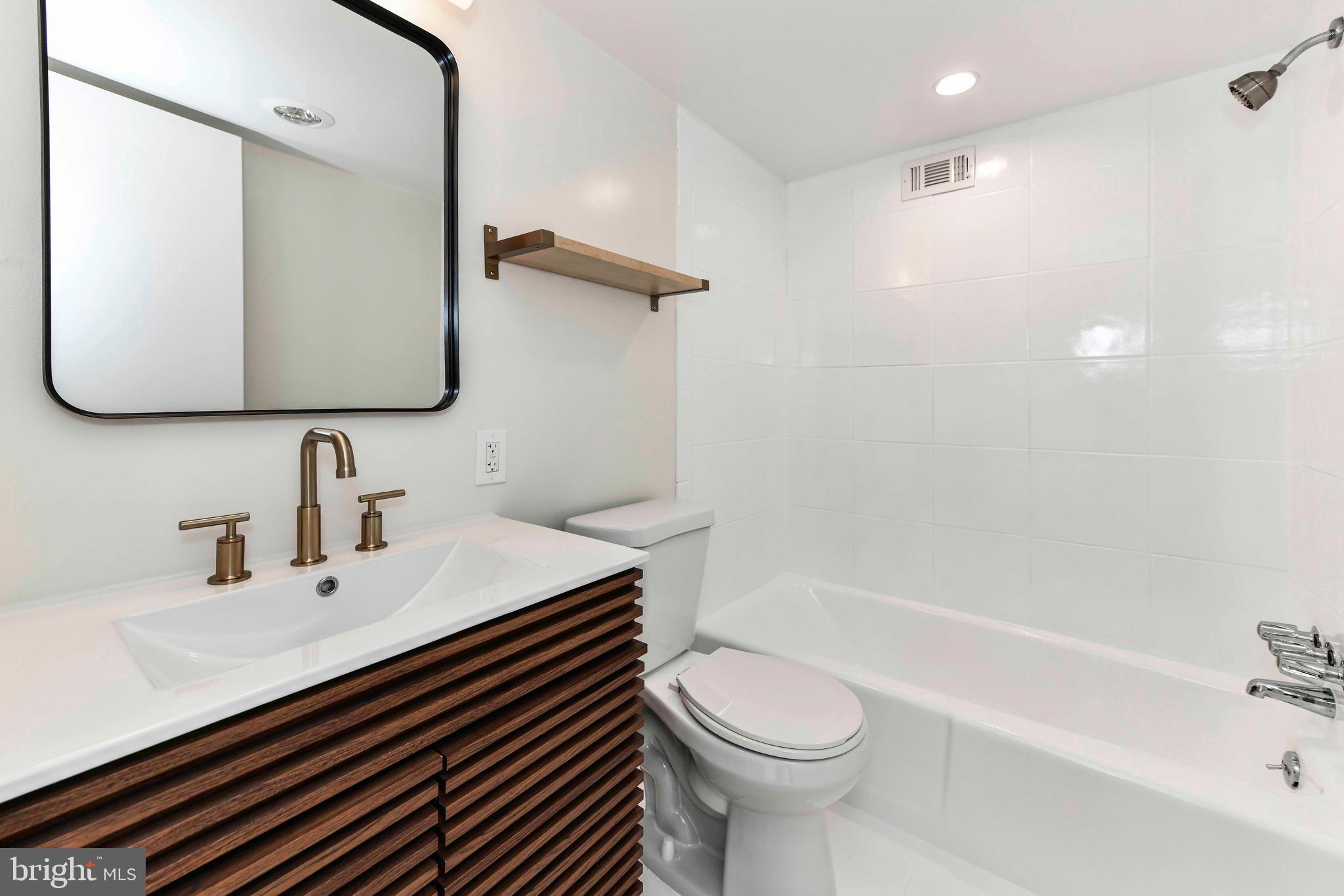 THE CARLTON - Residential Lease