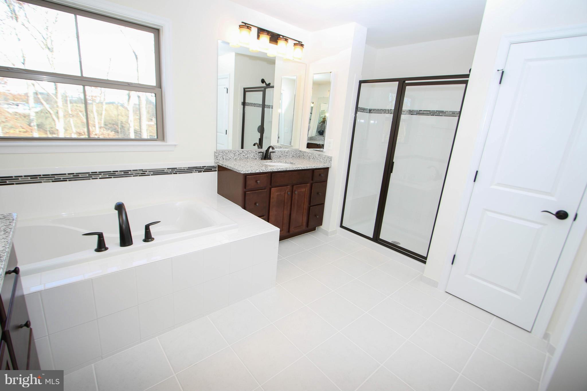 EASTVIEW AT STONE RIDGE - Residential Lease