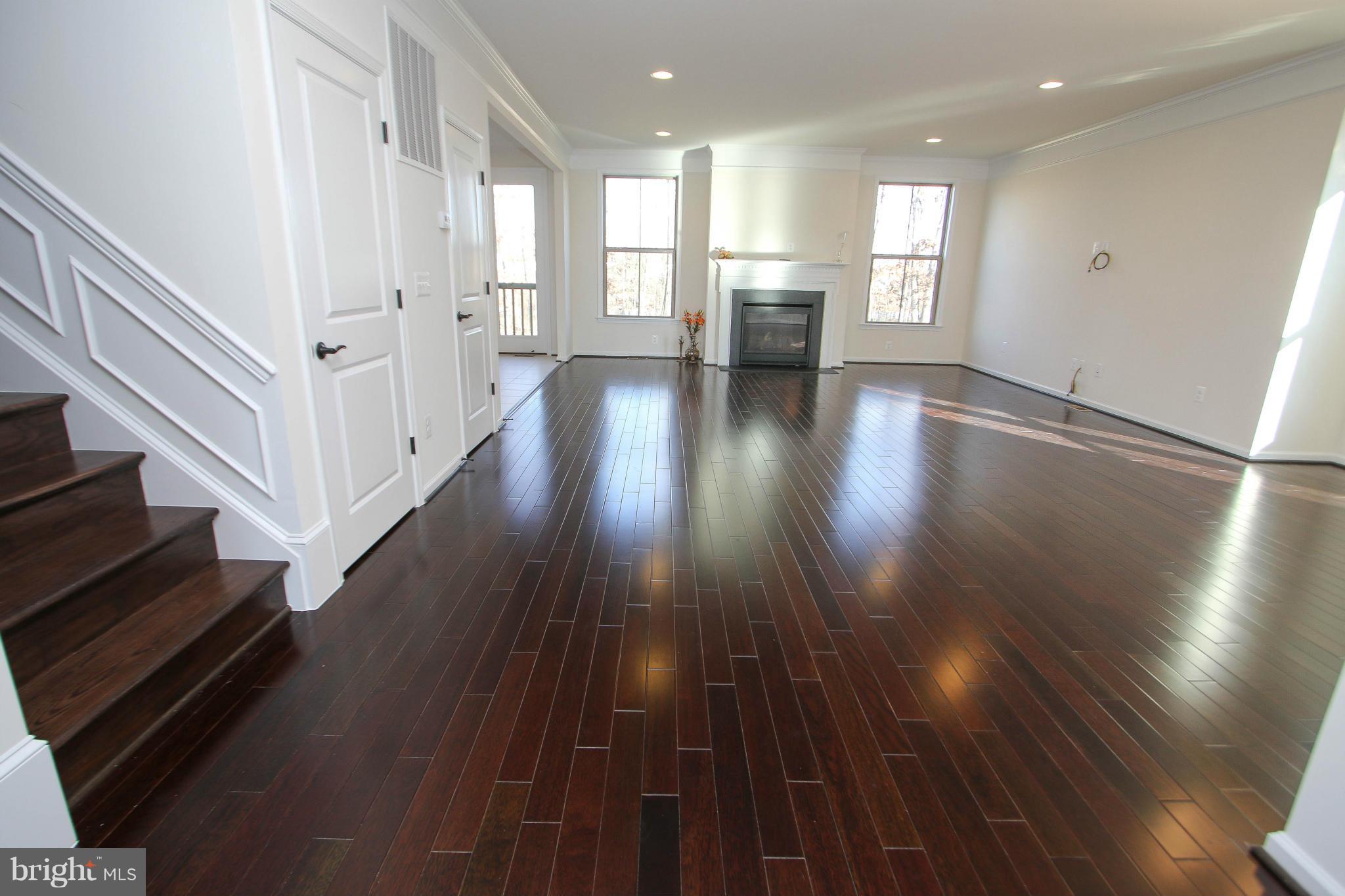 EASTVIEW AT STONE RIDGE - Residential Lease