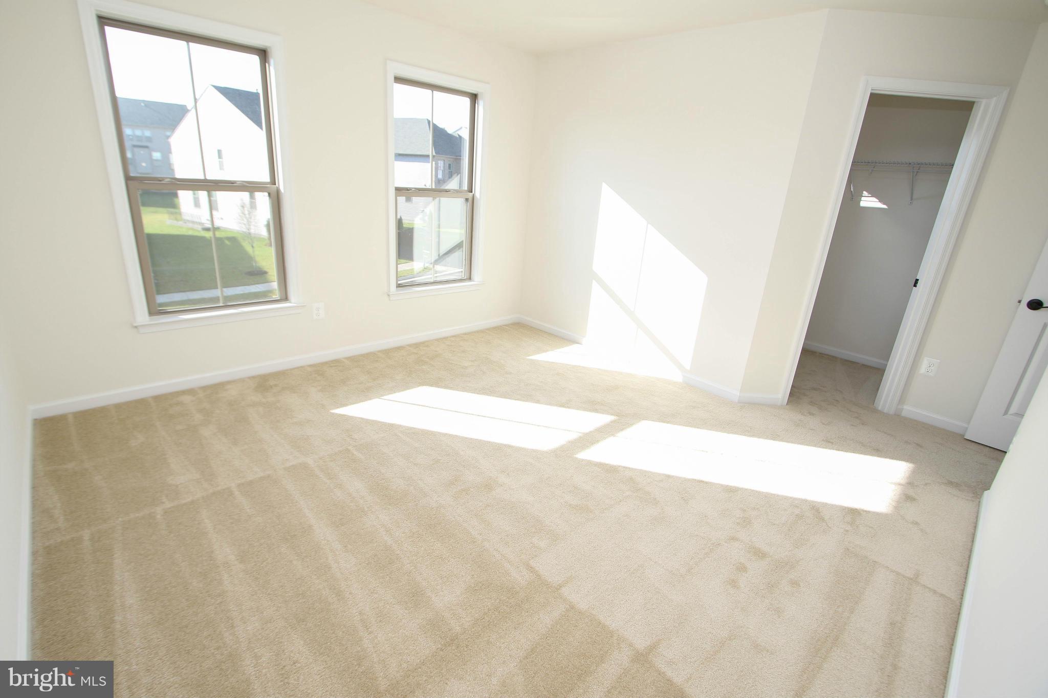 EASTVIEW AT STONE RIDGE - Residential Lease