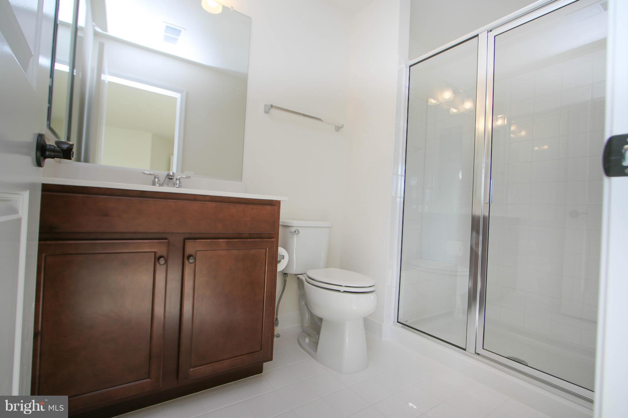 EASTVIEW AT STONE RIDGE - Residential Lease