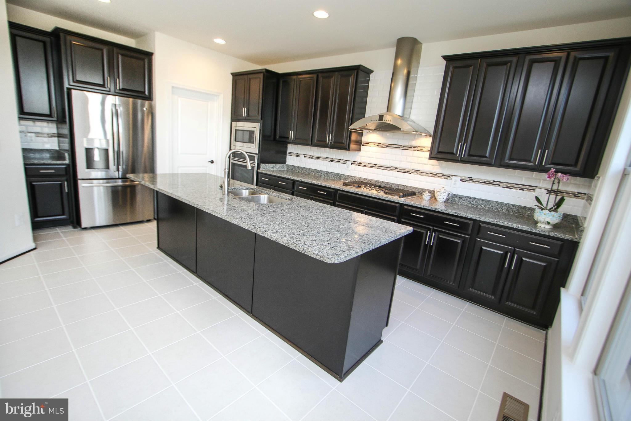 EASTVIEW AT STONE RIDGE - Residential Lease