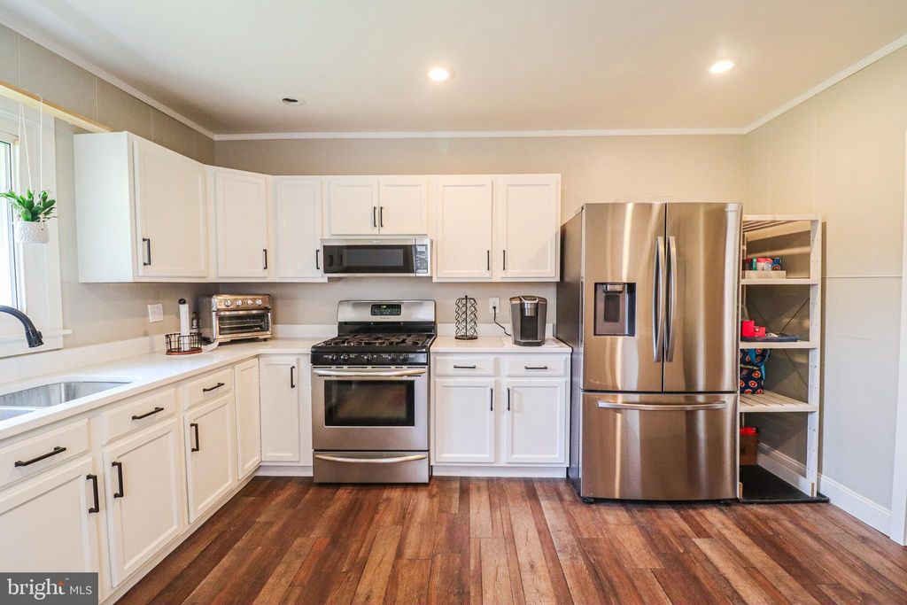 Photo of 450 Walnut Street, COLUMBIA, PA 17512 (MLS # PALA2073406)