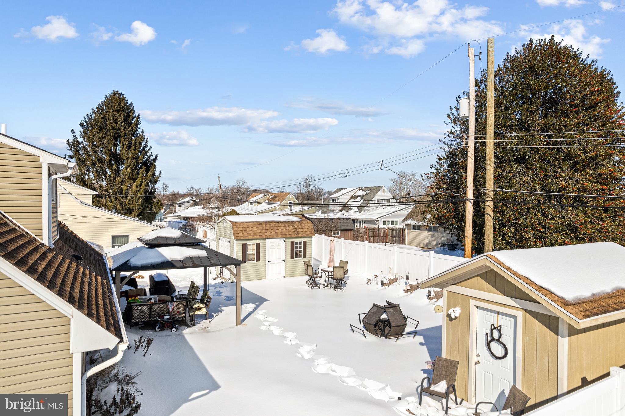 MILL CREEK FALLS - Residential