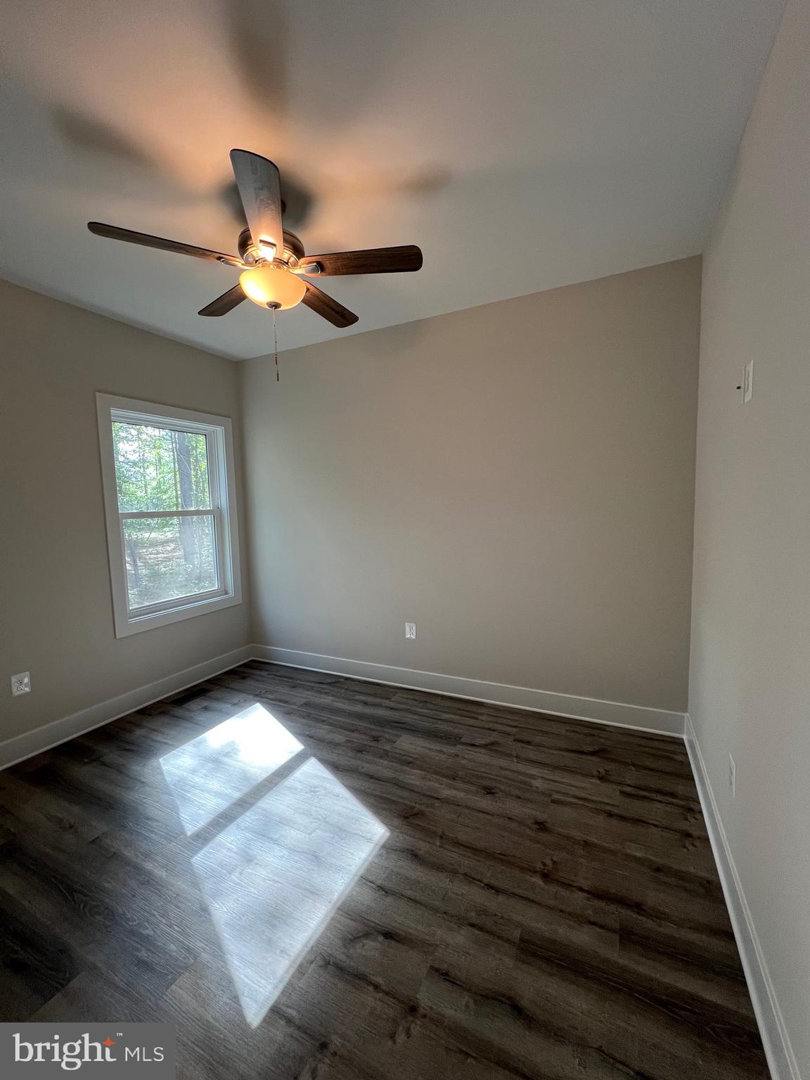 GLEBE HARBOR - Residential