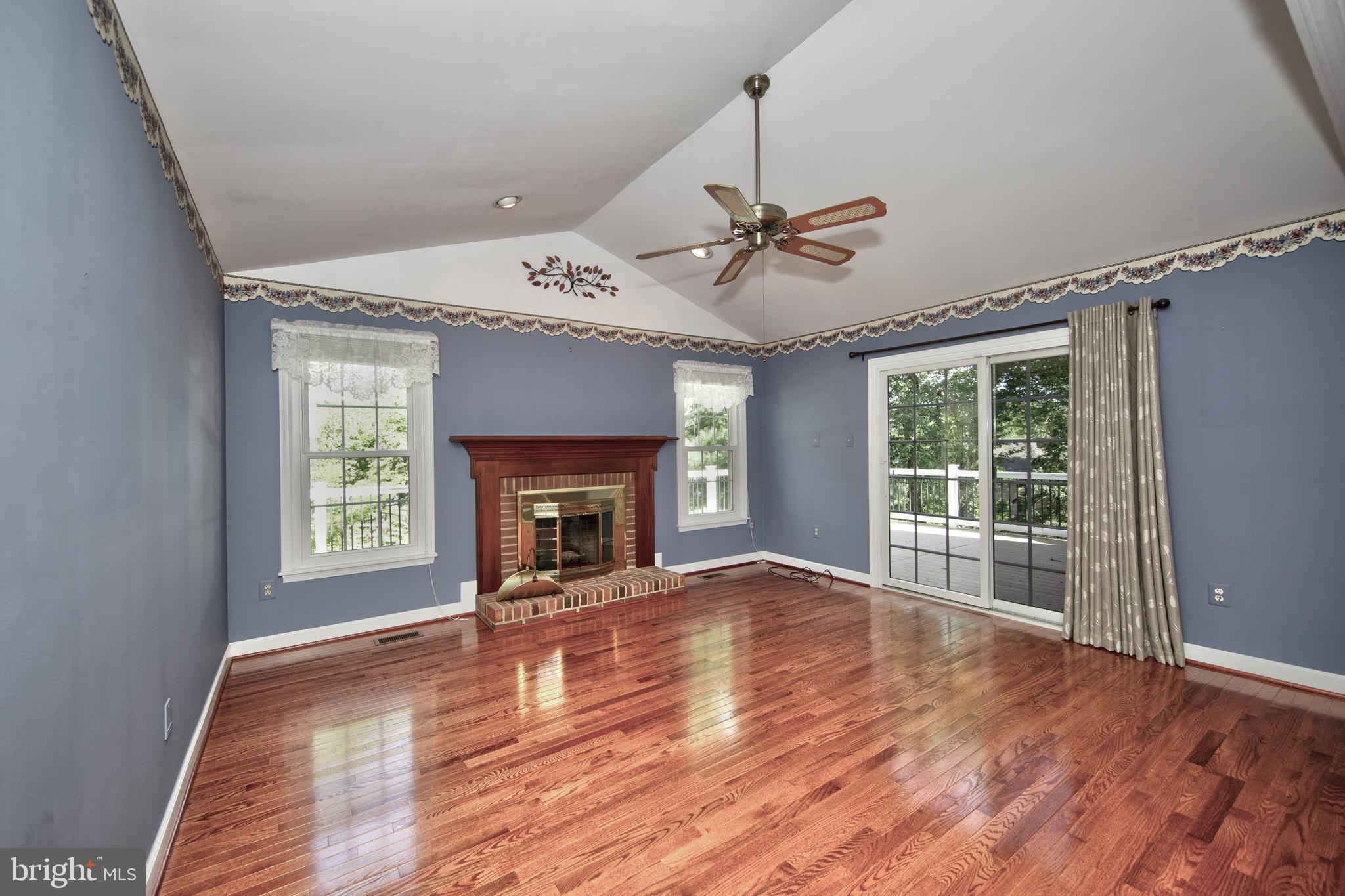 MAJORS CHOICE - Residential