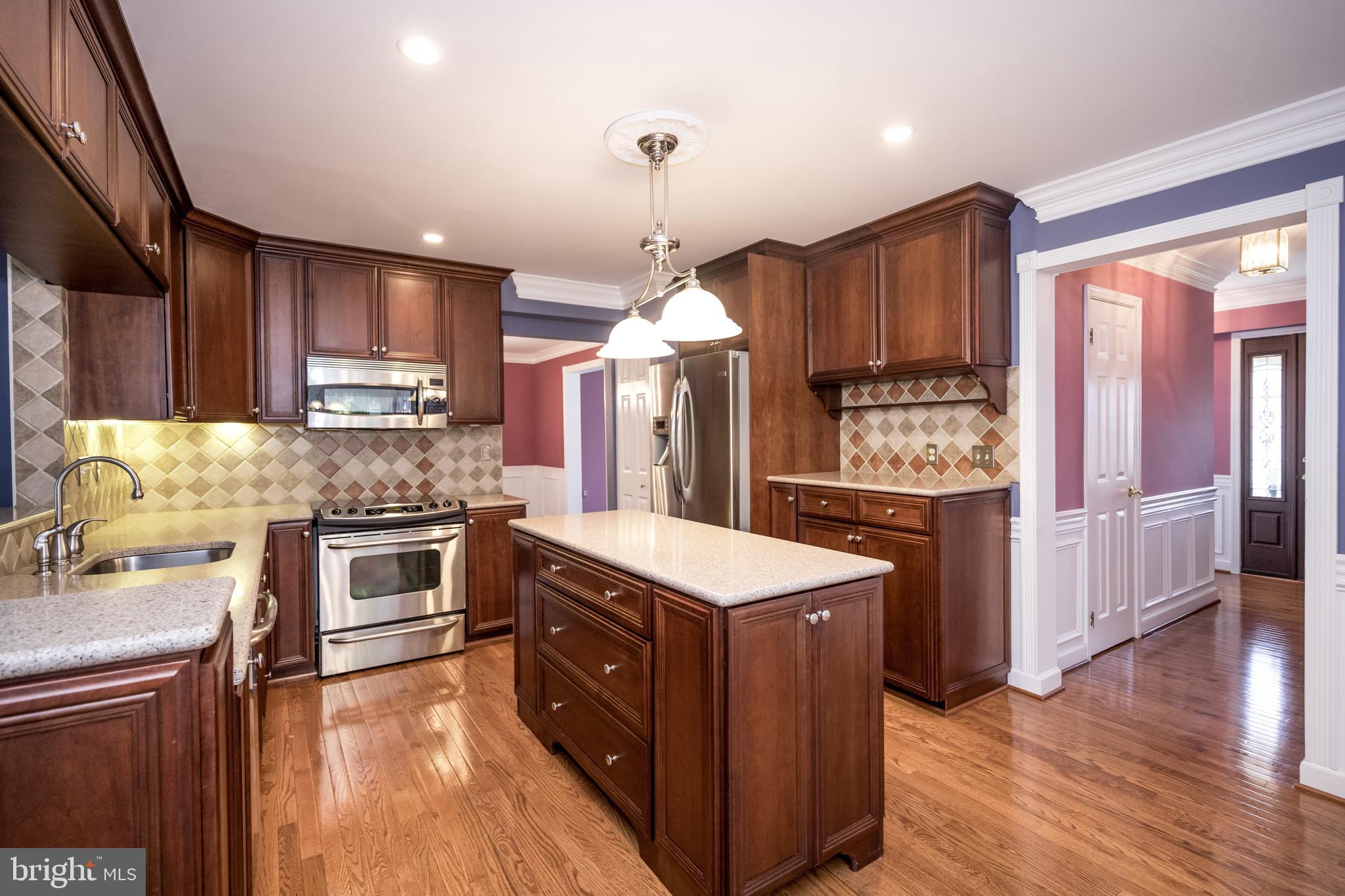 MAJORS CHOICE - Residential