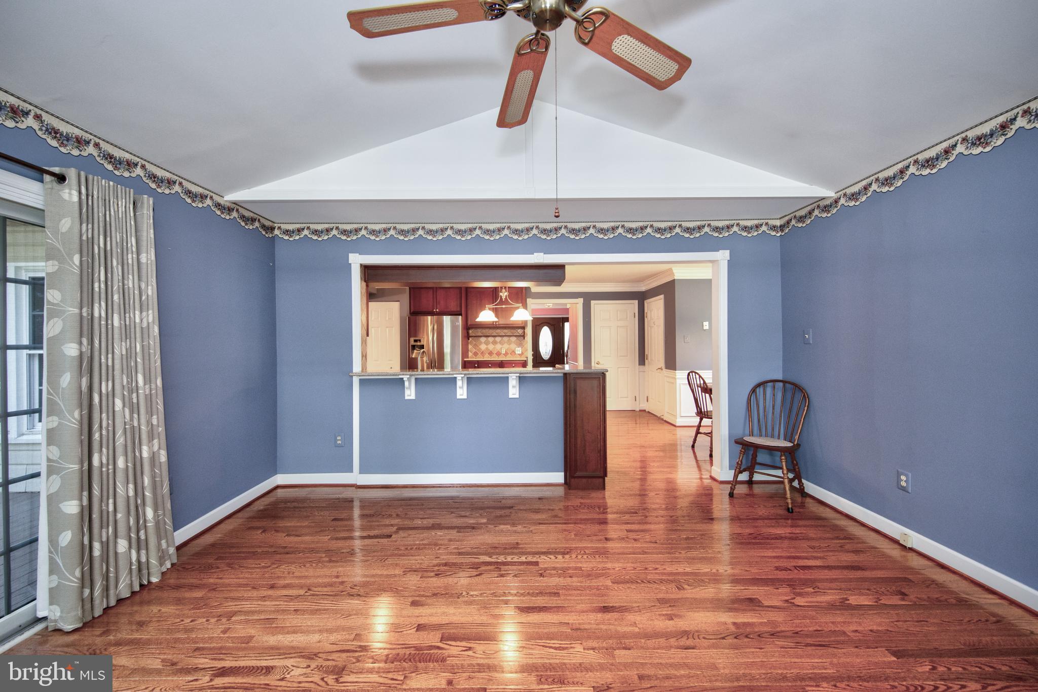 MAJORS CHOICE - Residential