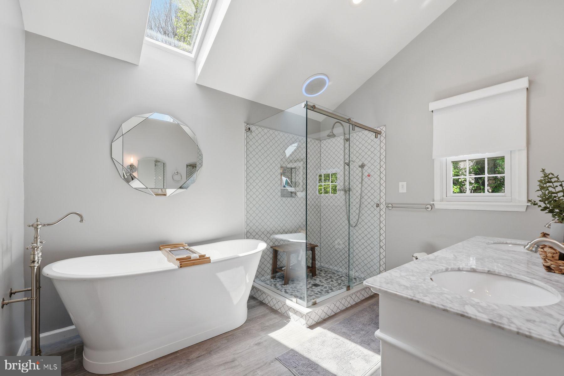 HIGH MEADOW - Residential
