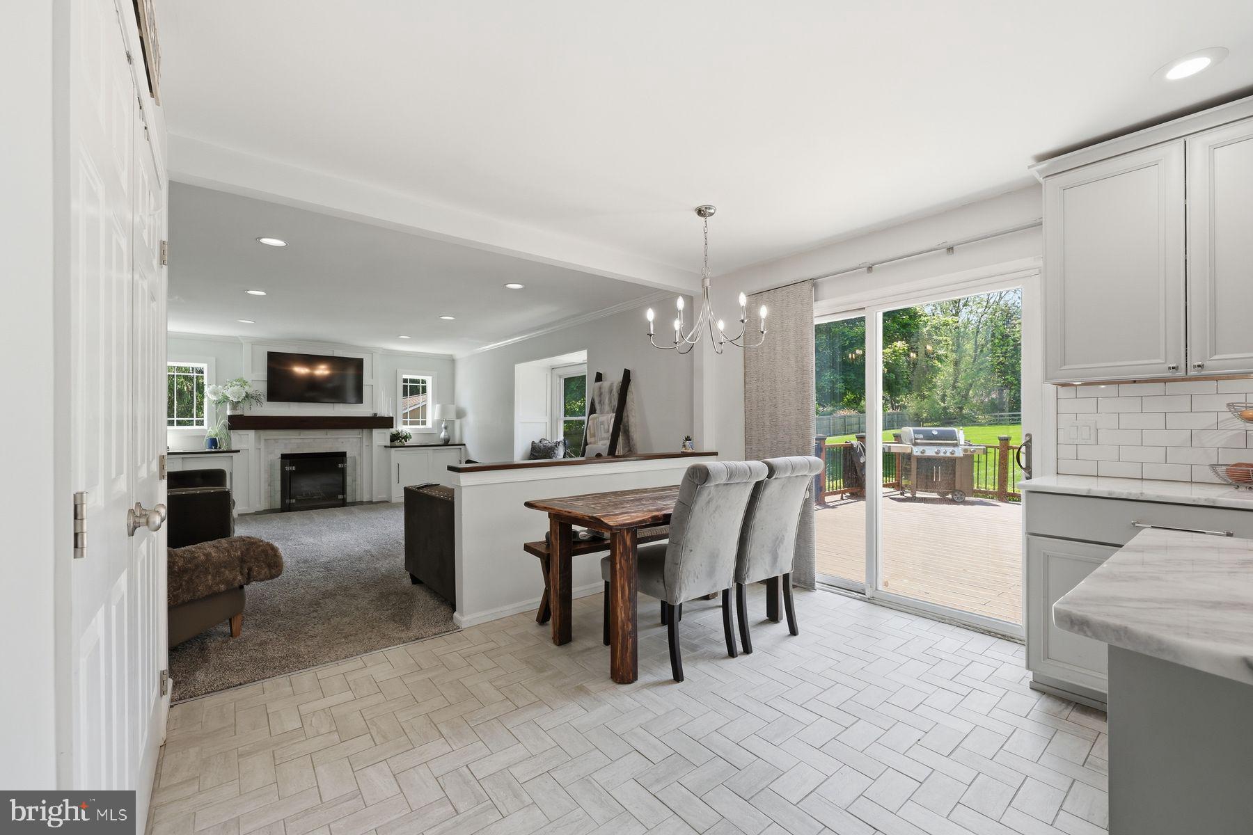 HIGH MEADOW - Residential