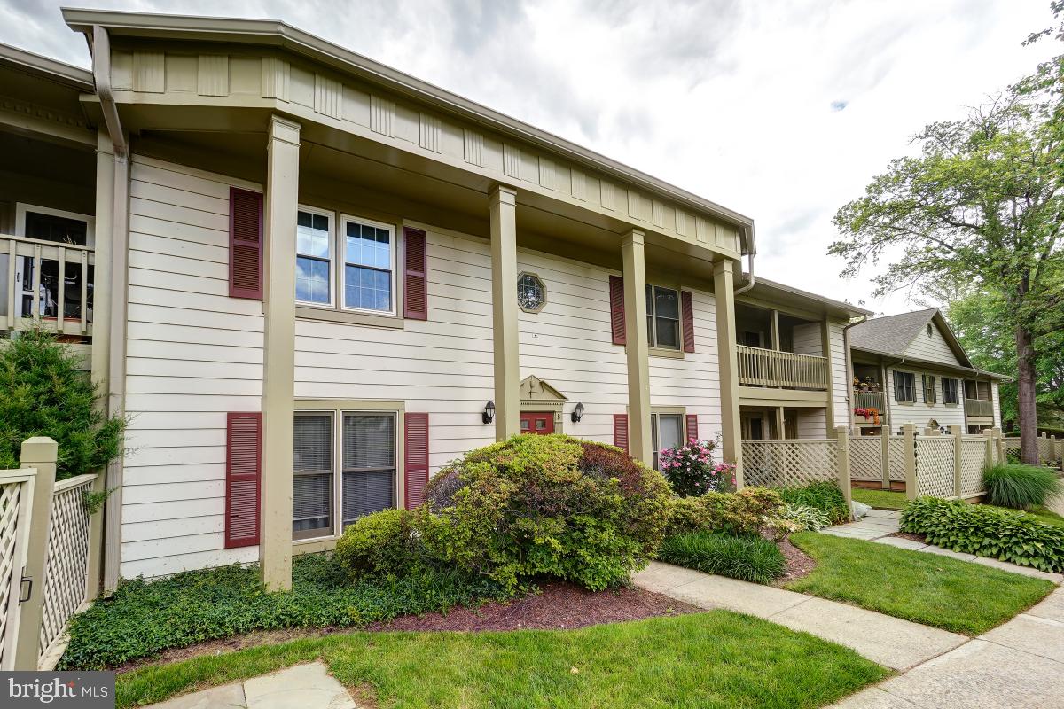 WATERS HOUSE - Residential Lease