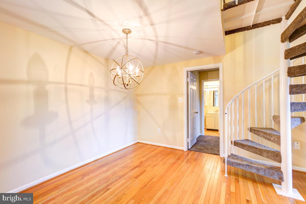 WATERS HOUSE - Residential Lease