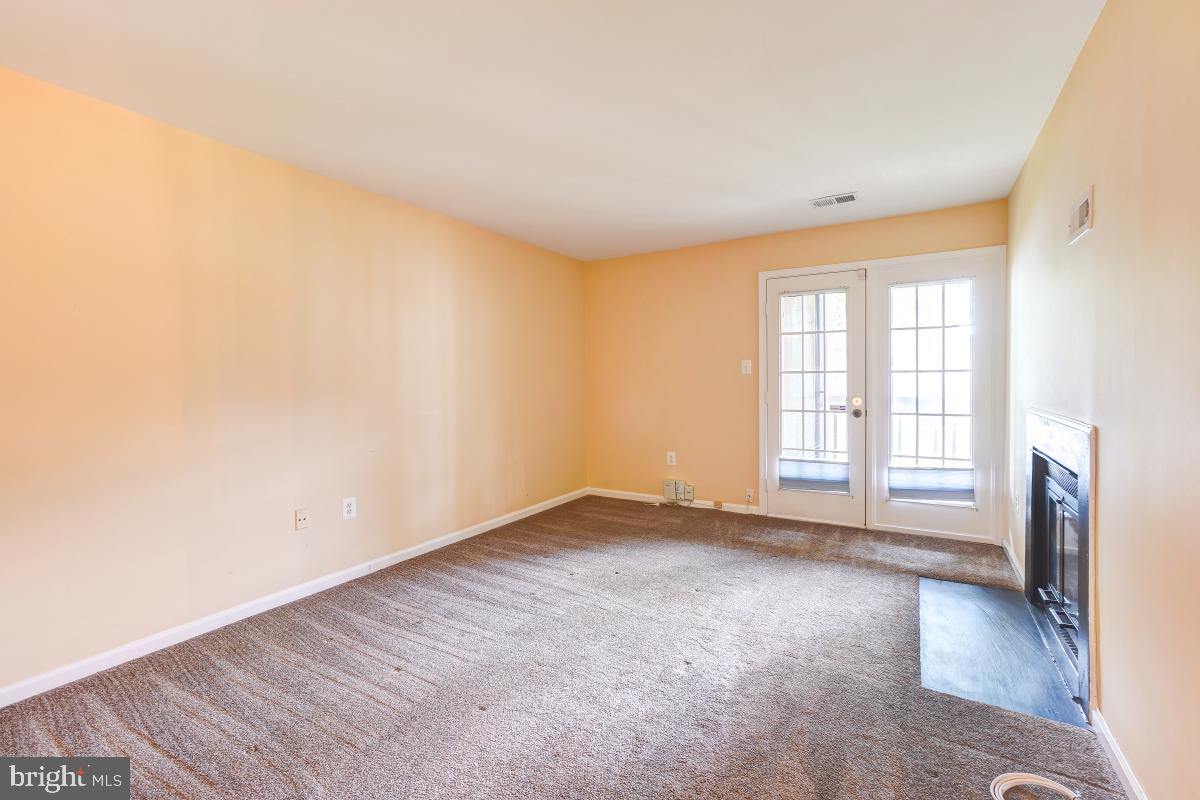 WATERS HOUSE - Residential Lease