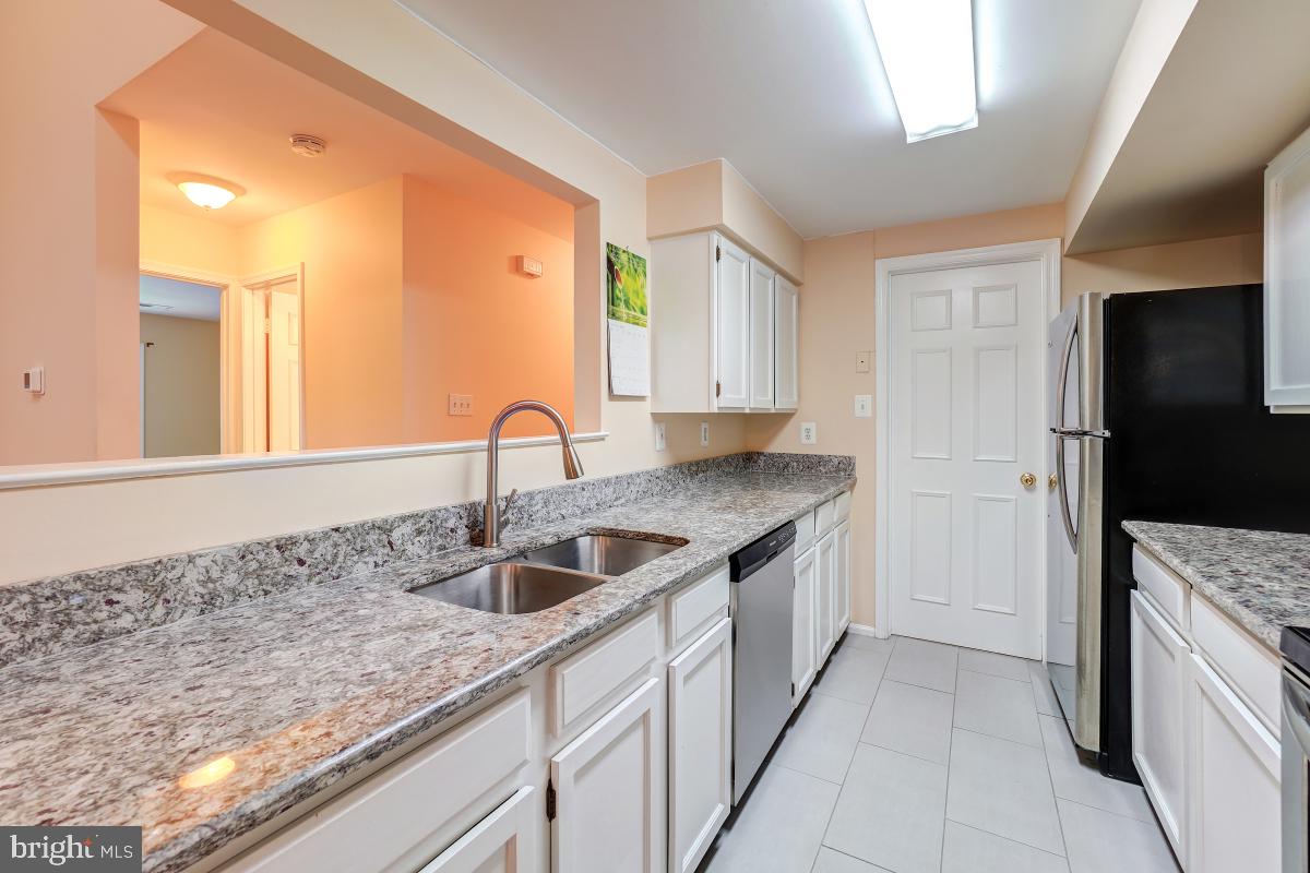 WATERS HOUSE - Residential Lease