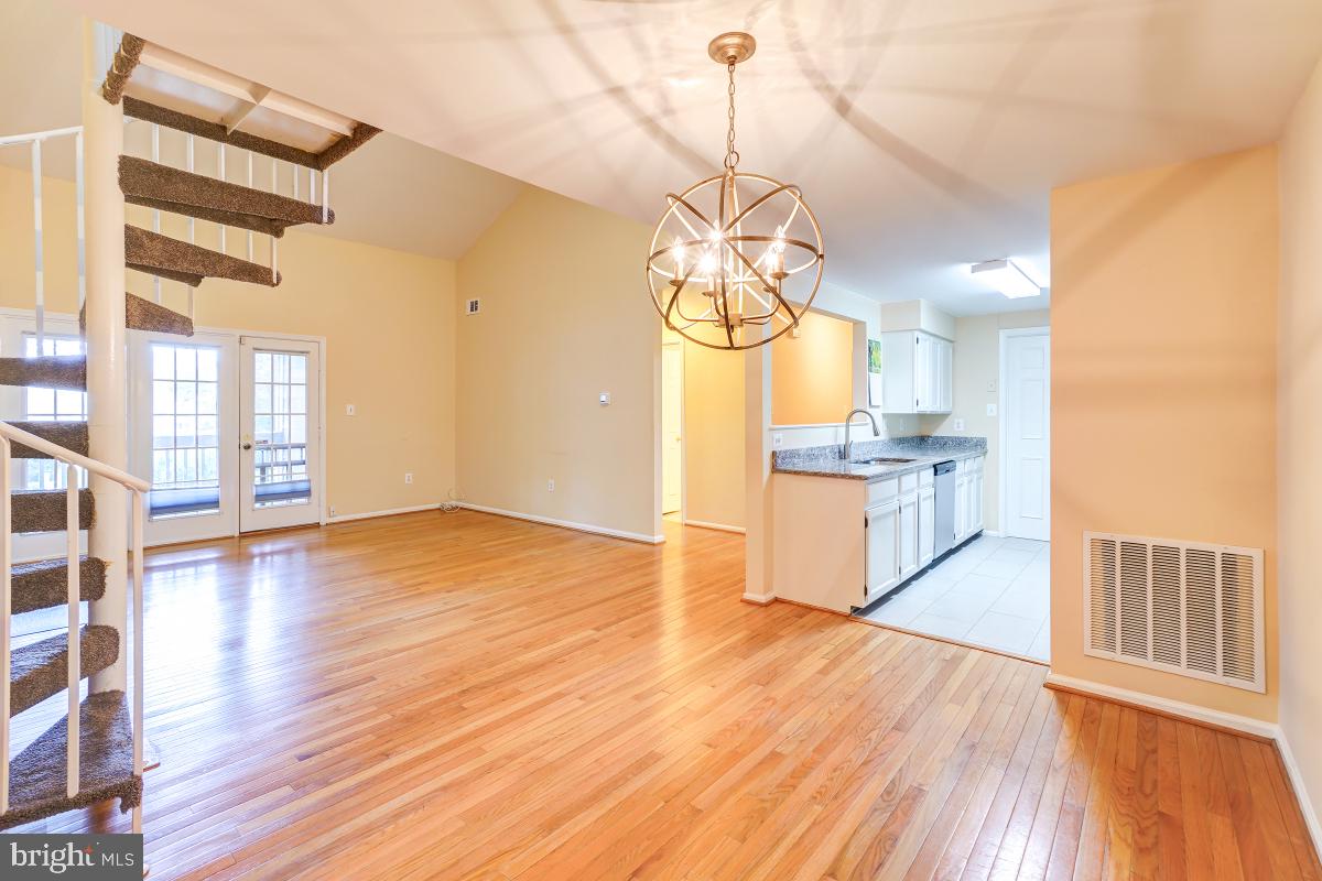 WATERS HOUSE - Residential Lease