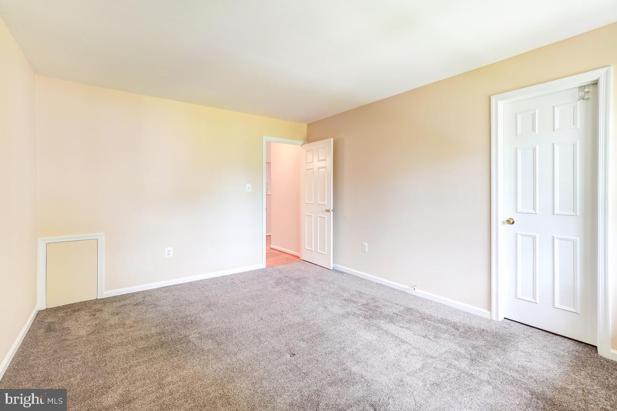 WATERS HOUSE - Residential Lease