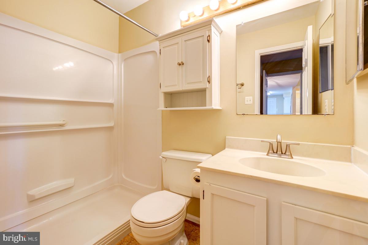 WATERS HOUSE - Residential Lease