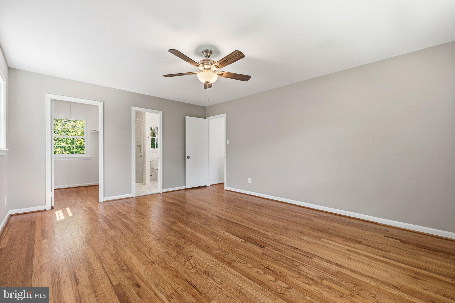 SPRINGBROOK MANOR - Residential