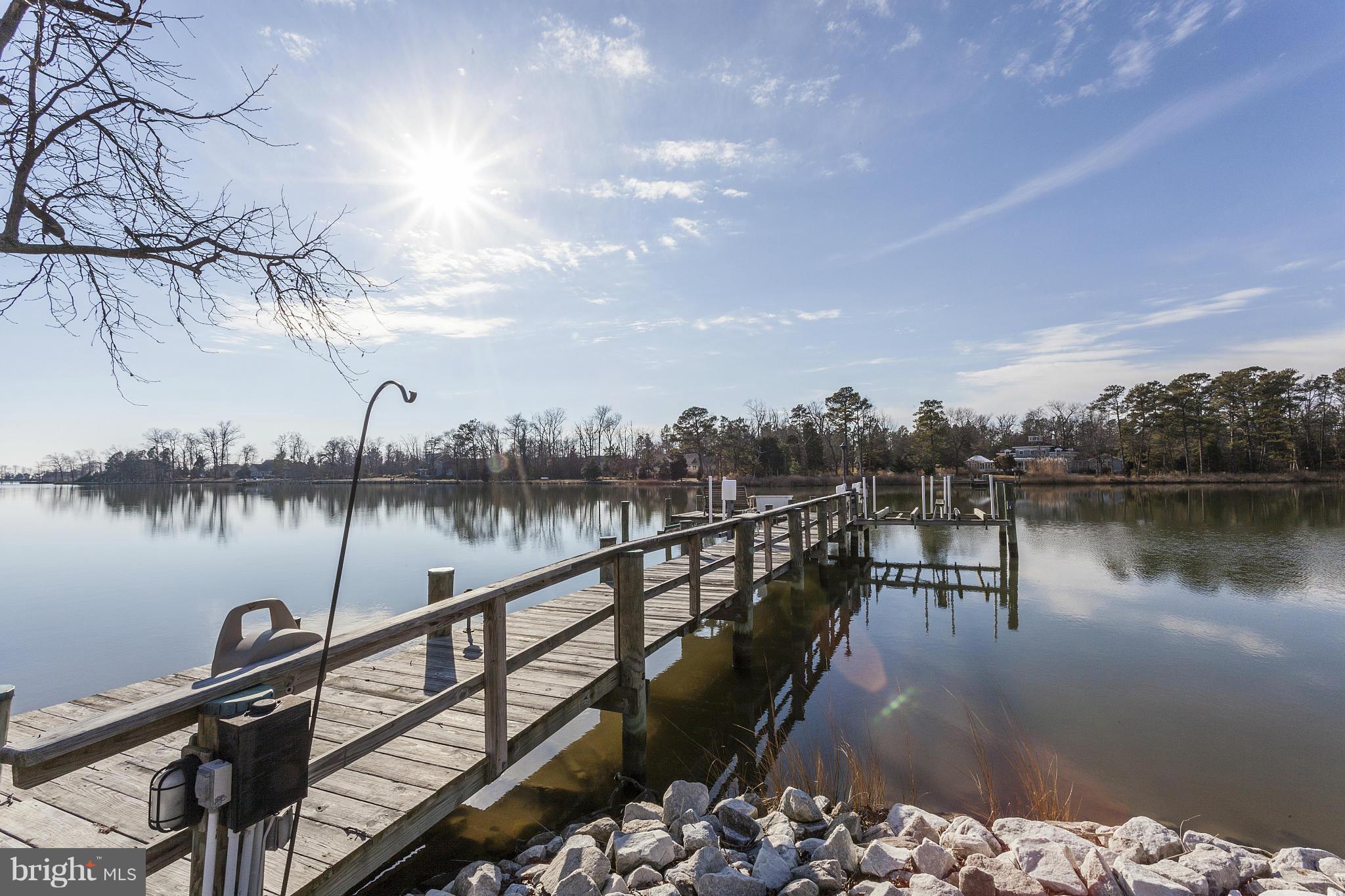 COVE CREEK CLUB - Residential