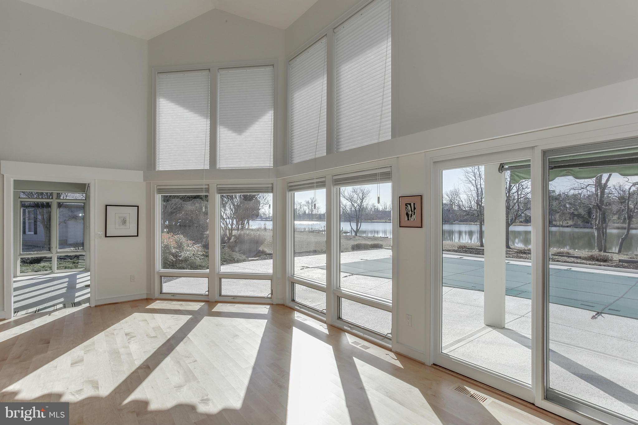 COVE CREEK CLUB - Residential