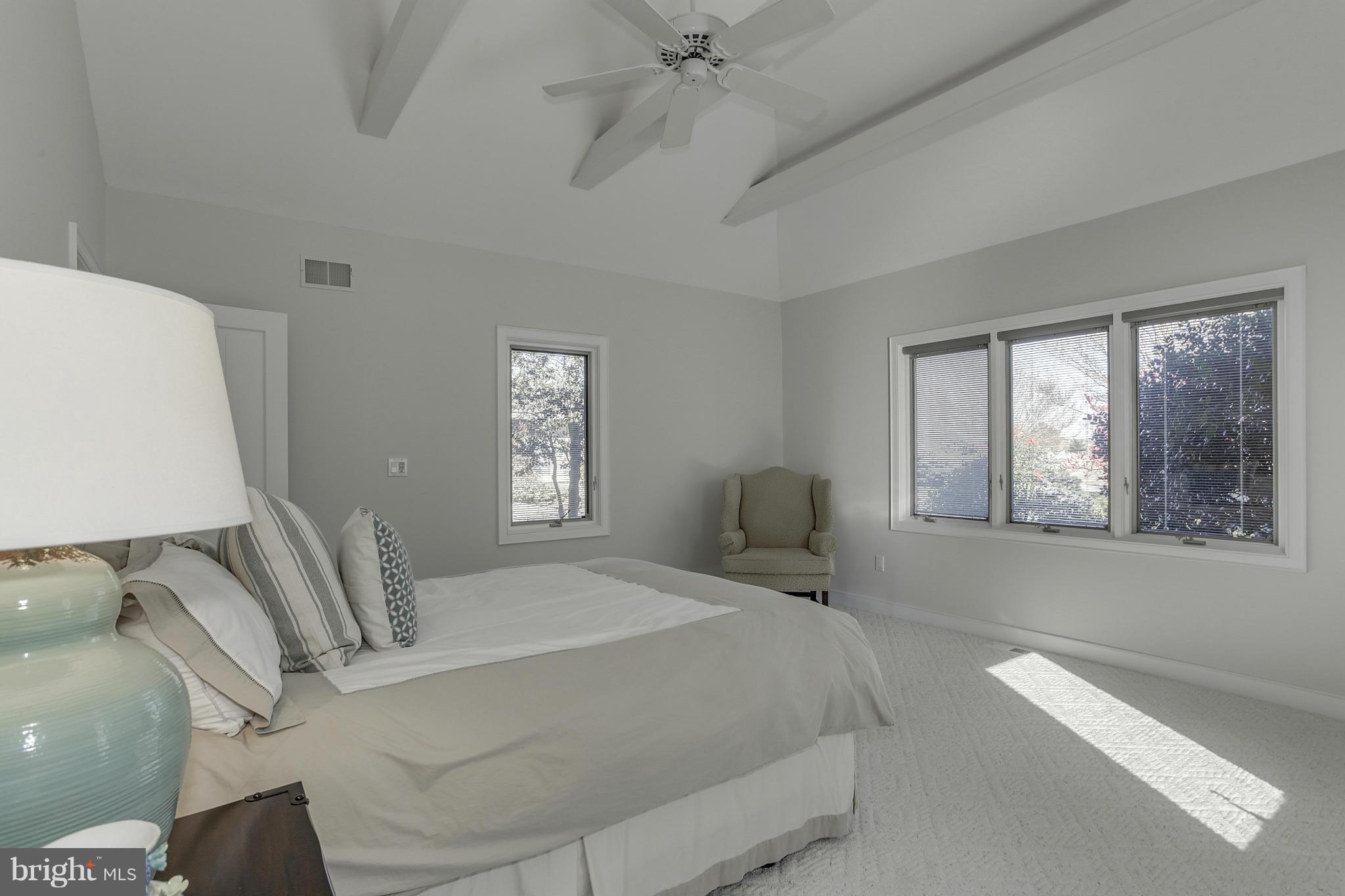 COVE CREEK CLUB - Residential