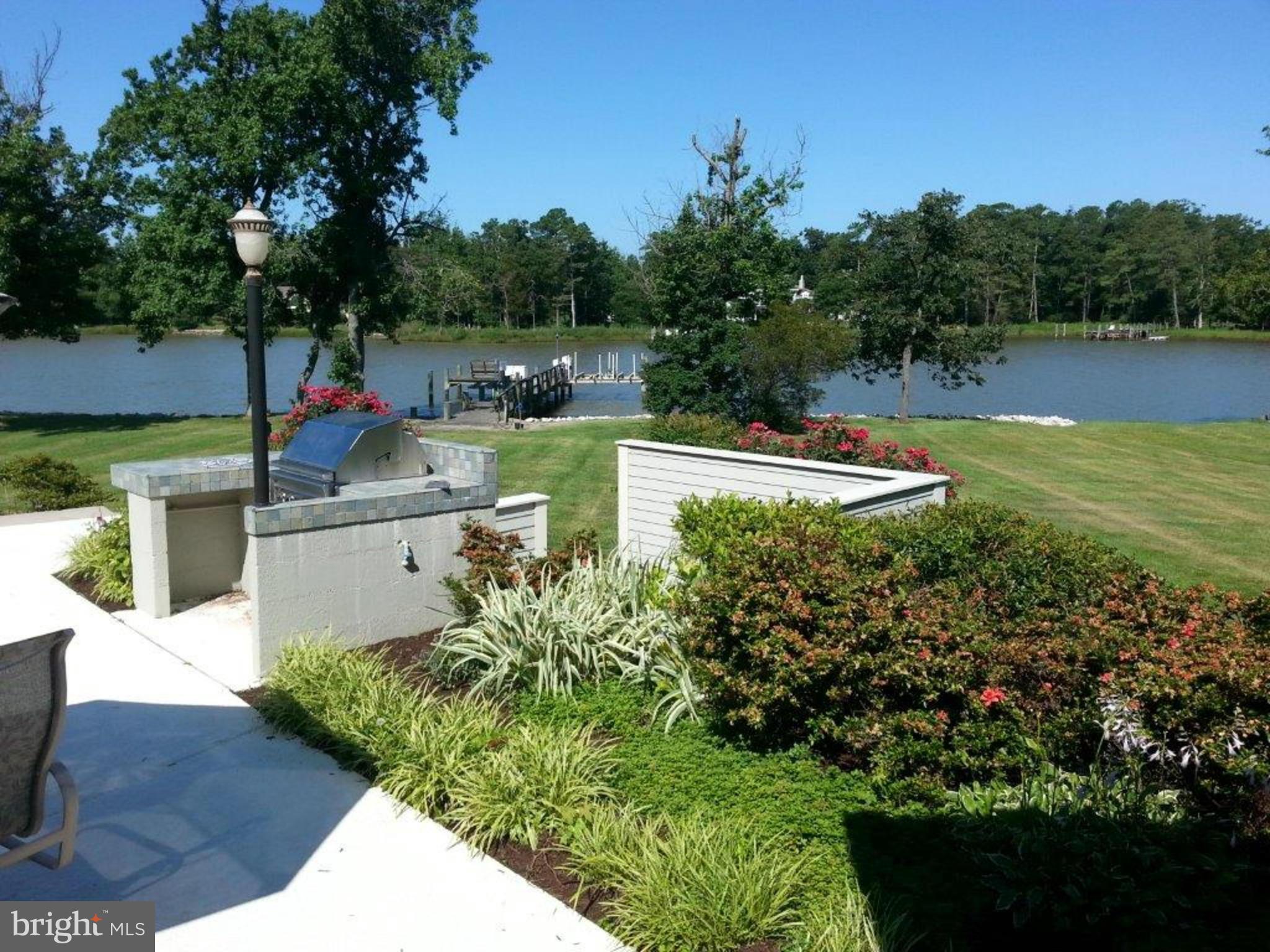 COVE CREEK CLUB - Residential