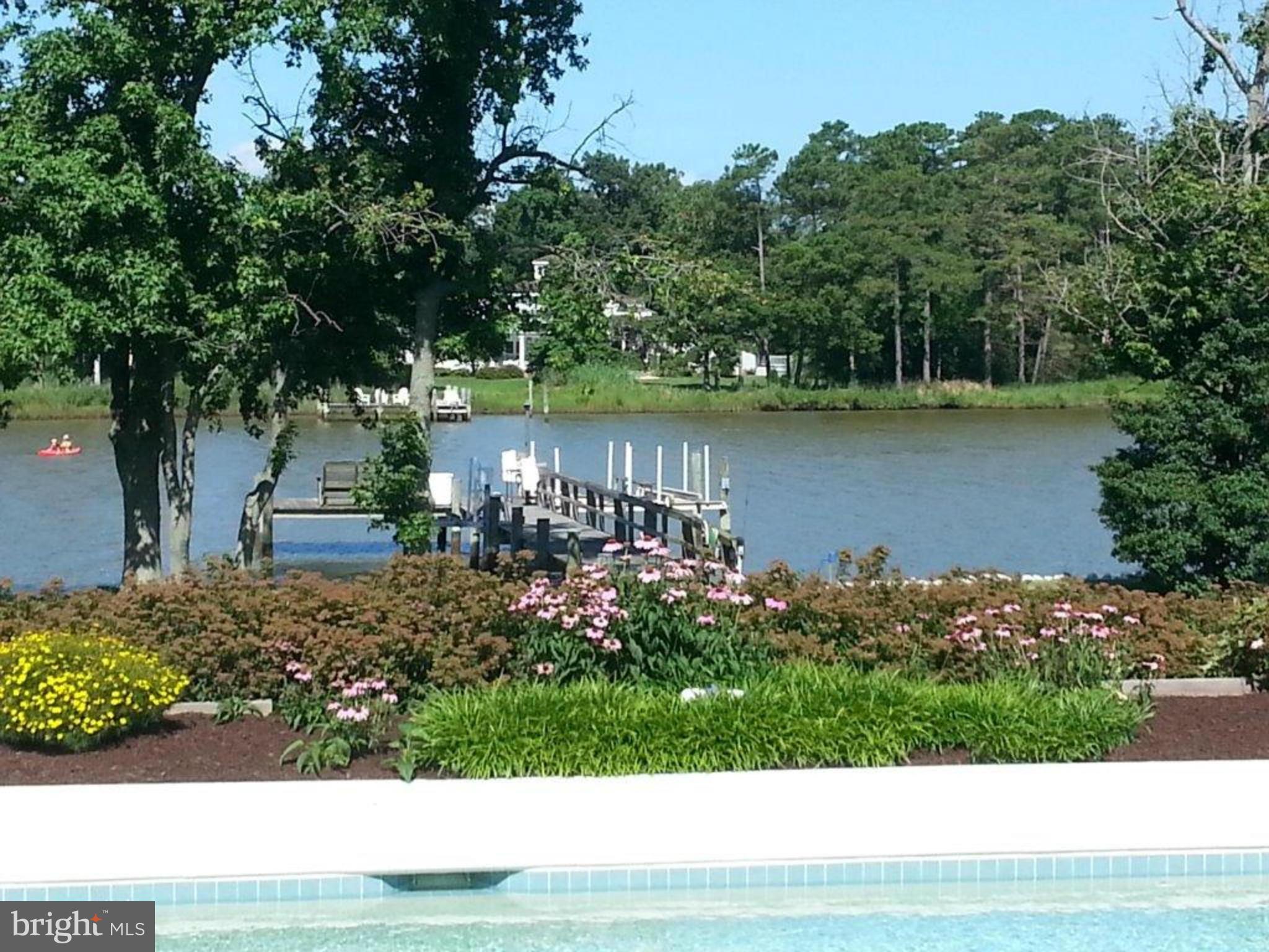 COVE CREEK CLUB - Residential