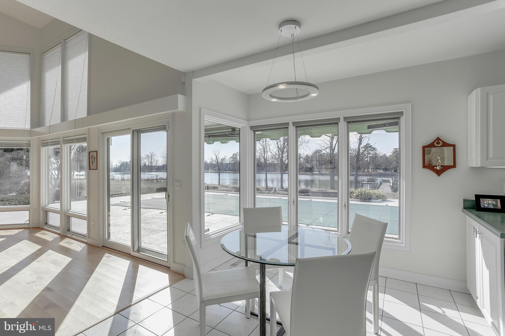 COVE CREEK CLUB - Residential