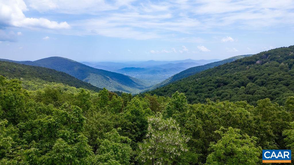 WINTERGREEN RESORT - Land