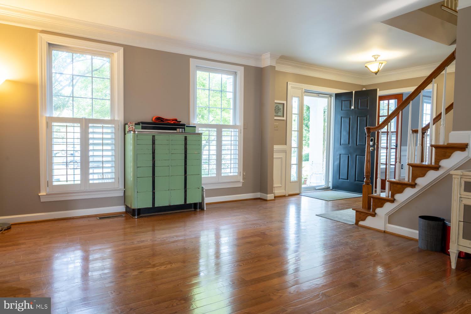 LITTLE ROCKY RUN - Residential Lease