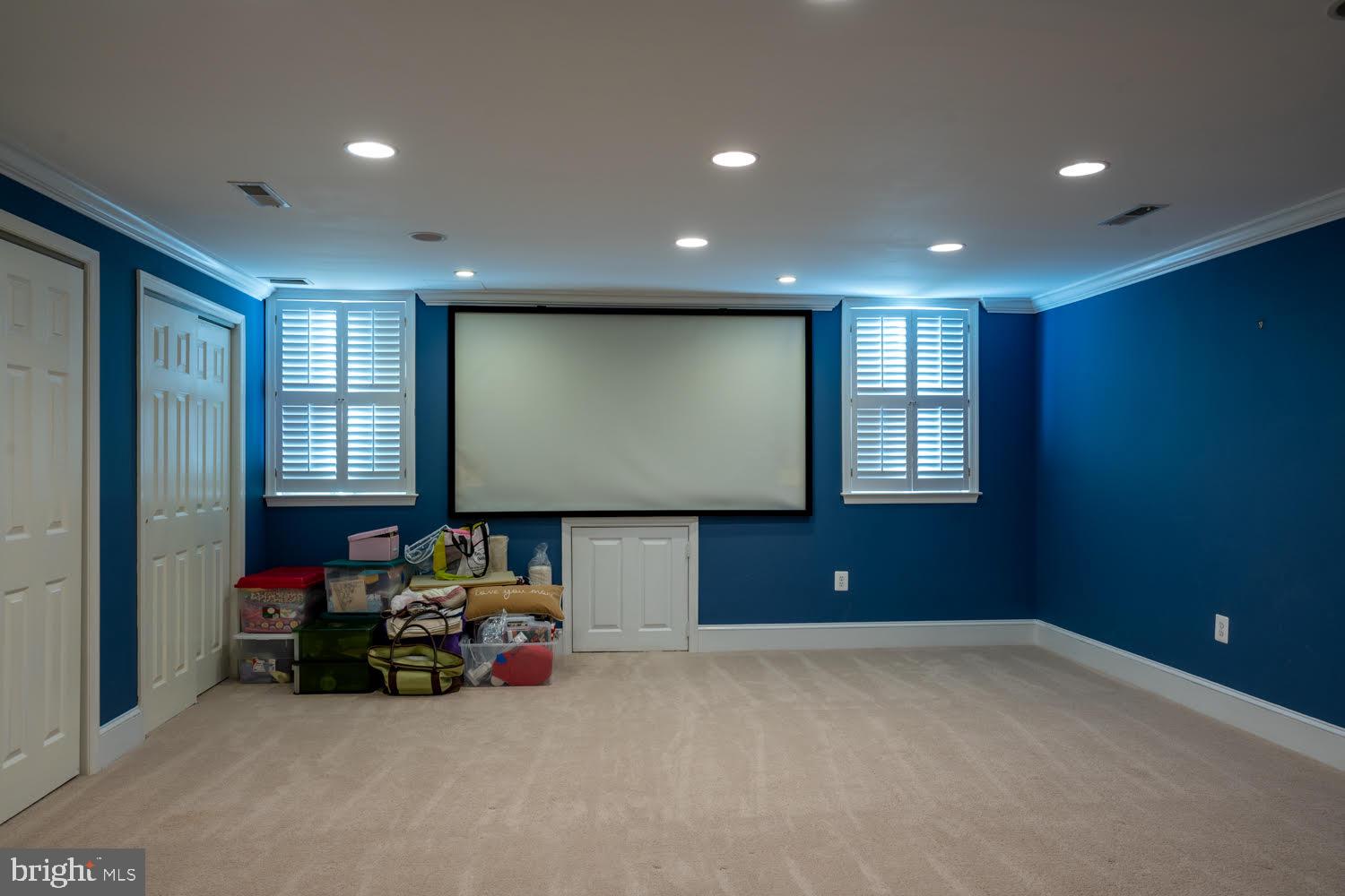 LITTLE ROCKY RUN - Residential Lease