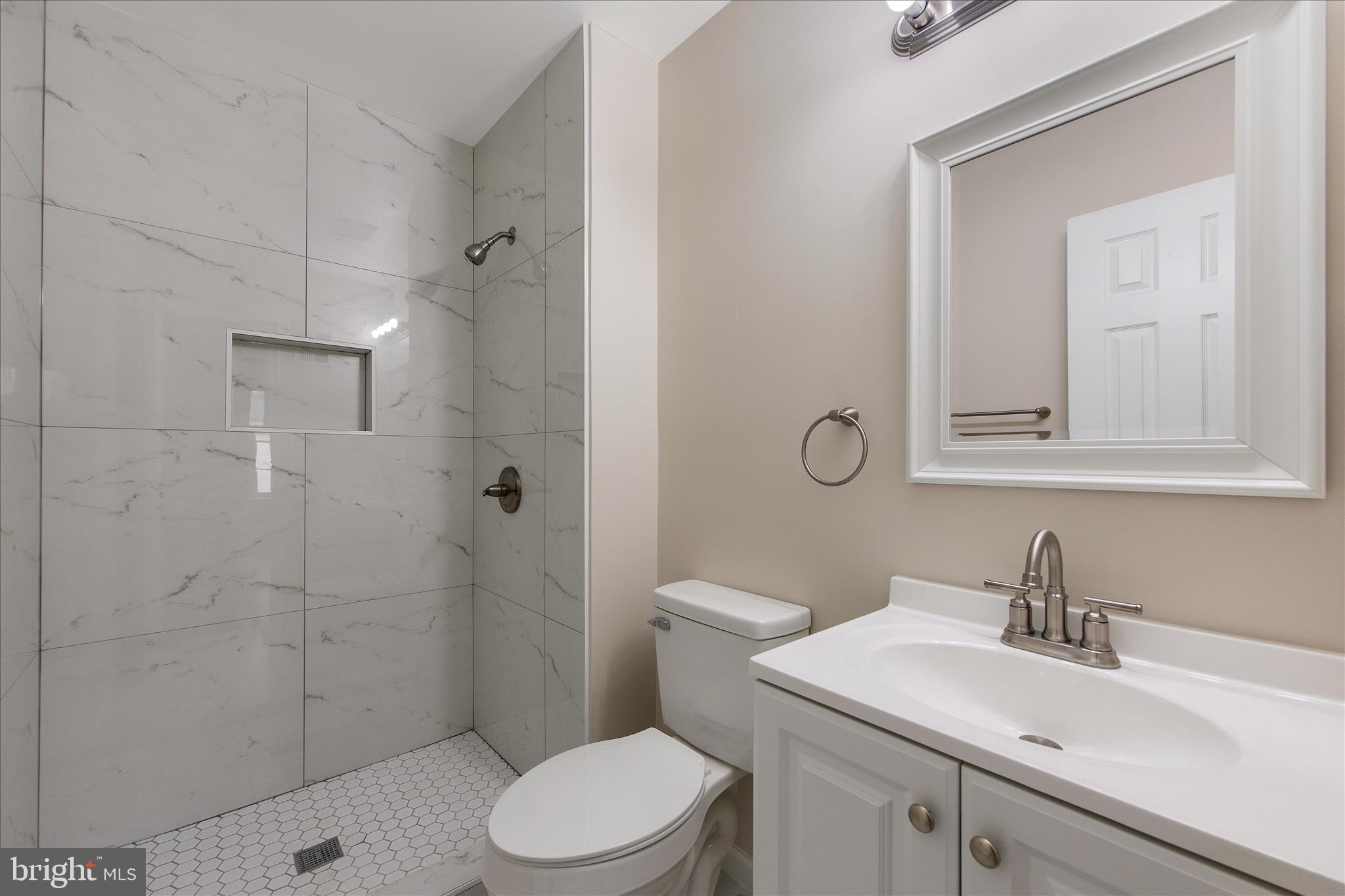 GLENARDEN - Residential