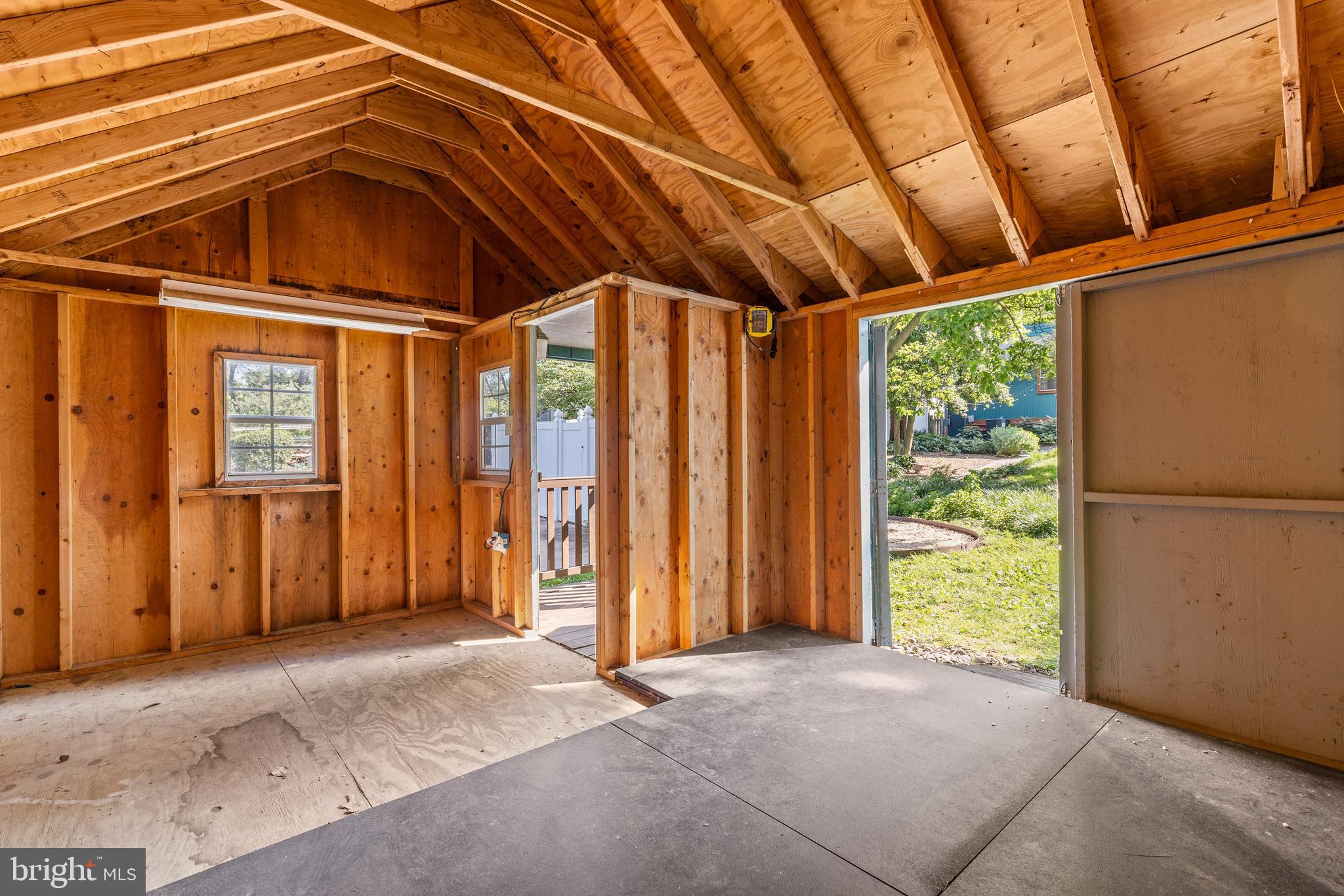 HISTORIC HYATTSVILLE - Residential