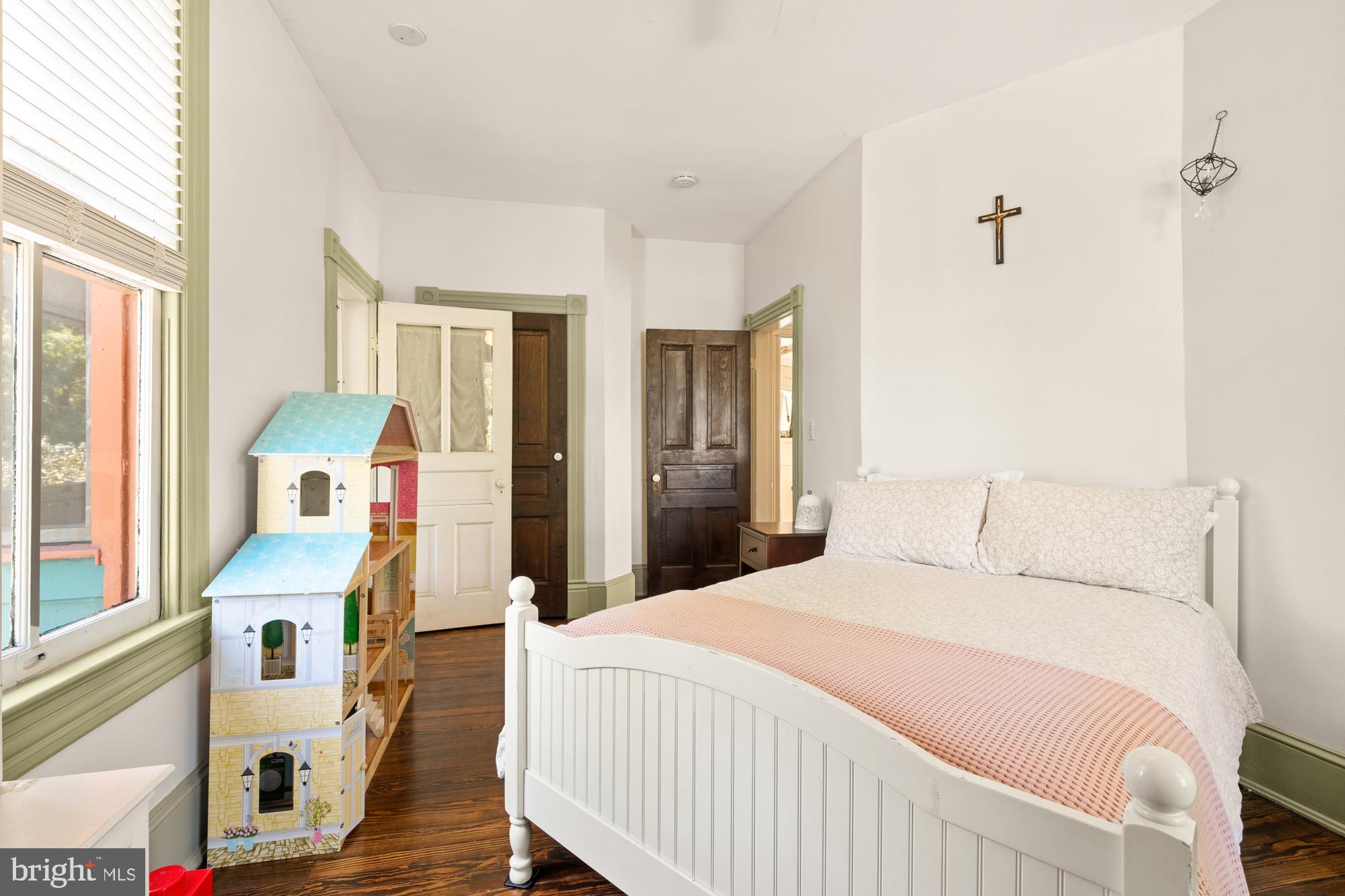 HISTORIC HYATTSVILLE - Residential