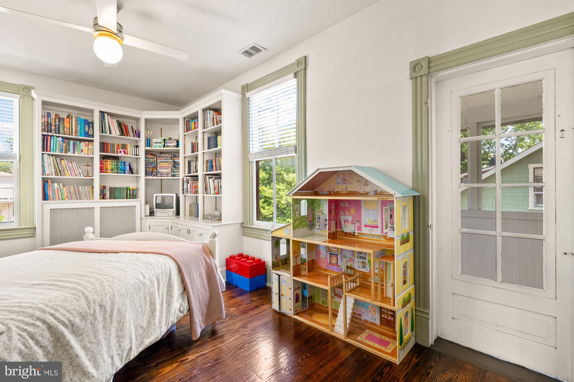 HISTORIC HYATTSVILLE - Residential