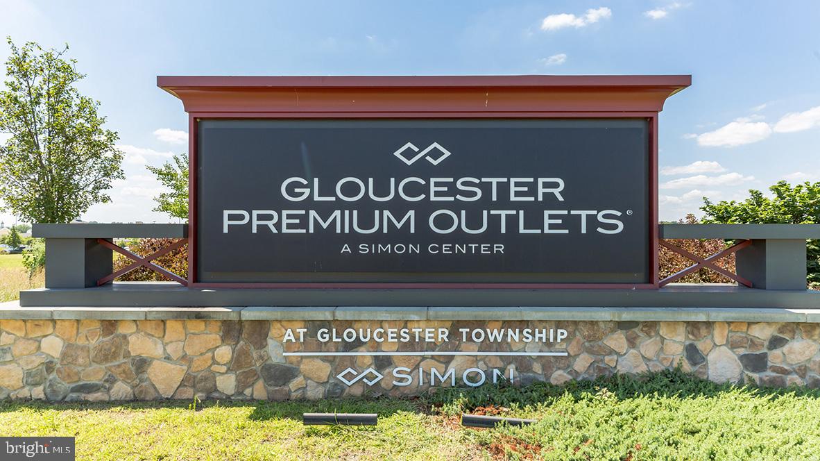 WILTONS CORNER - Residential